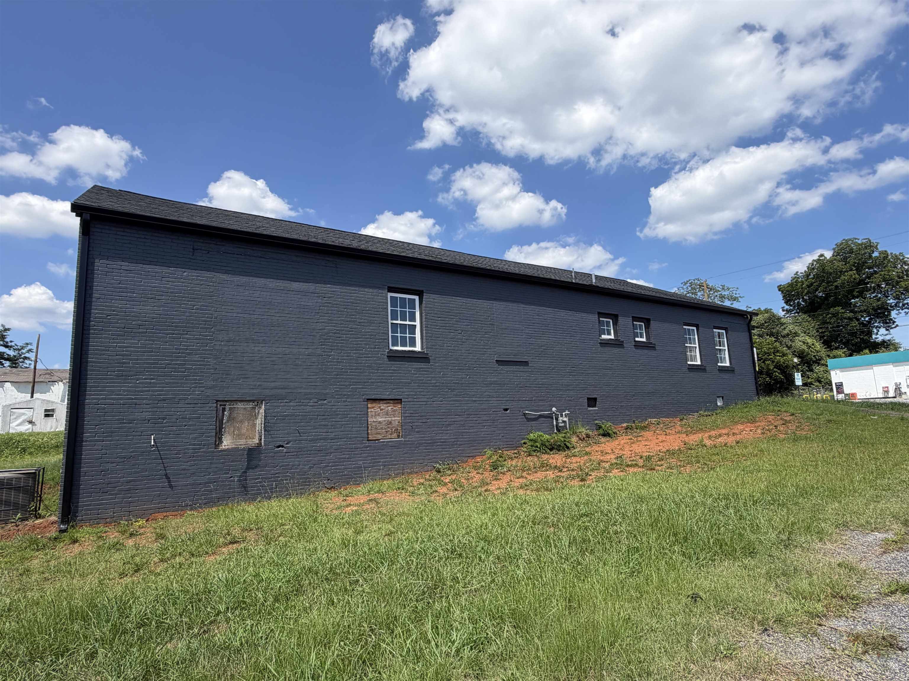 180 John B White Sr Boulevard
