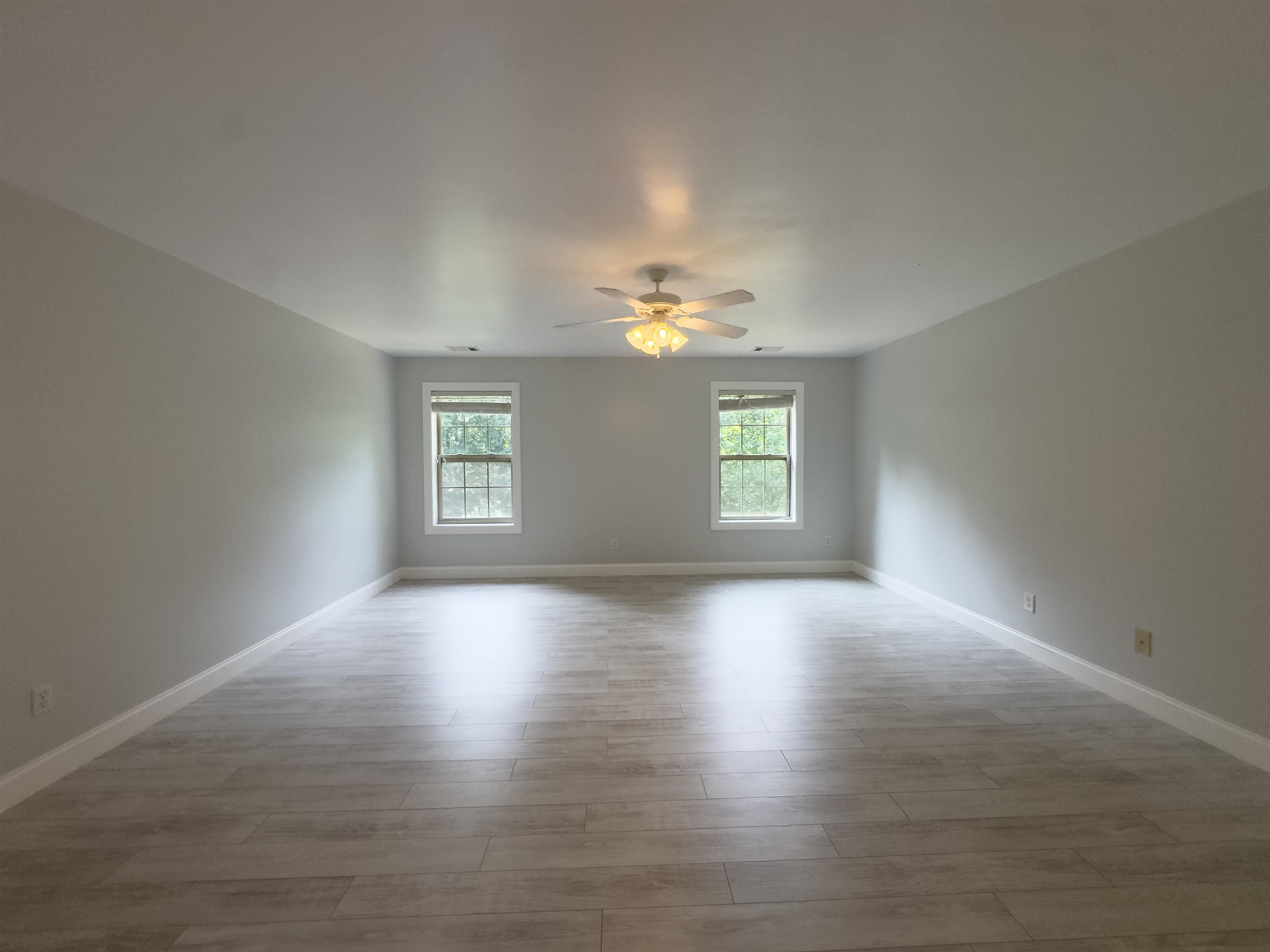 611 Pinery Lane