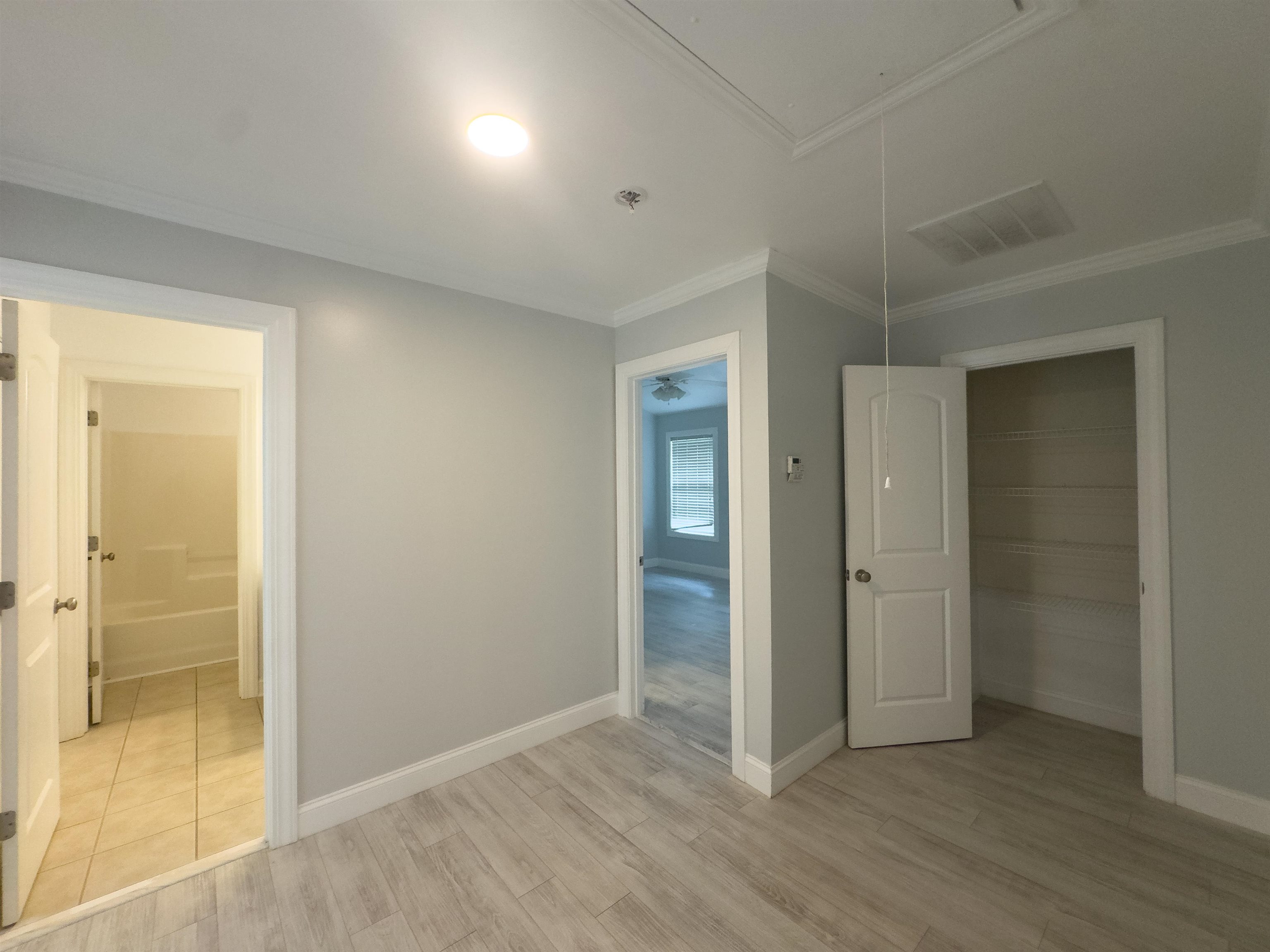 611 Pinery Lane