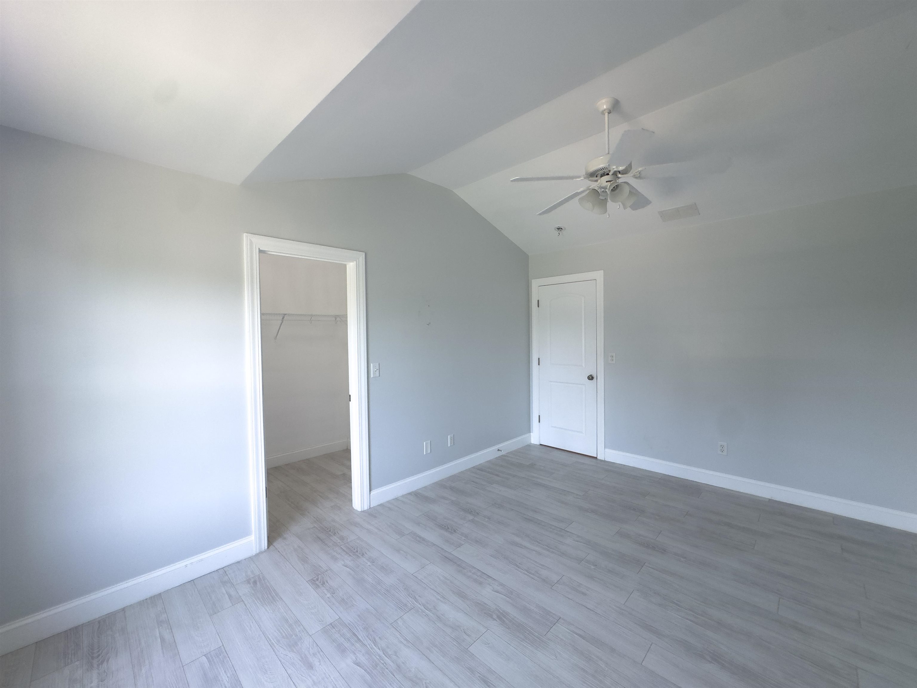 611 Pinery Lane