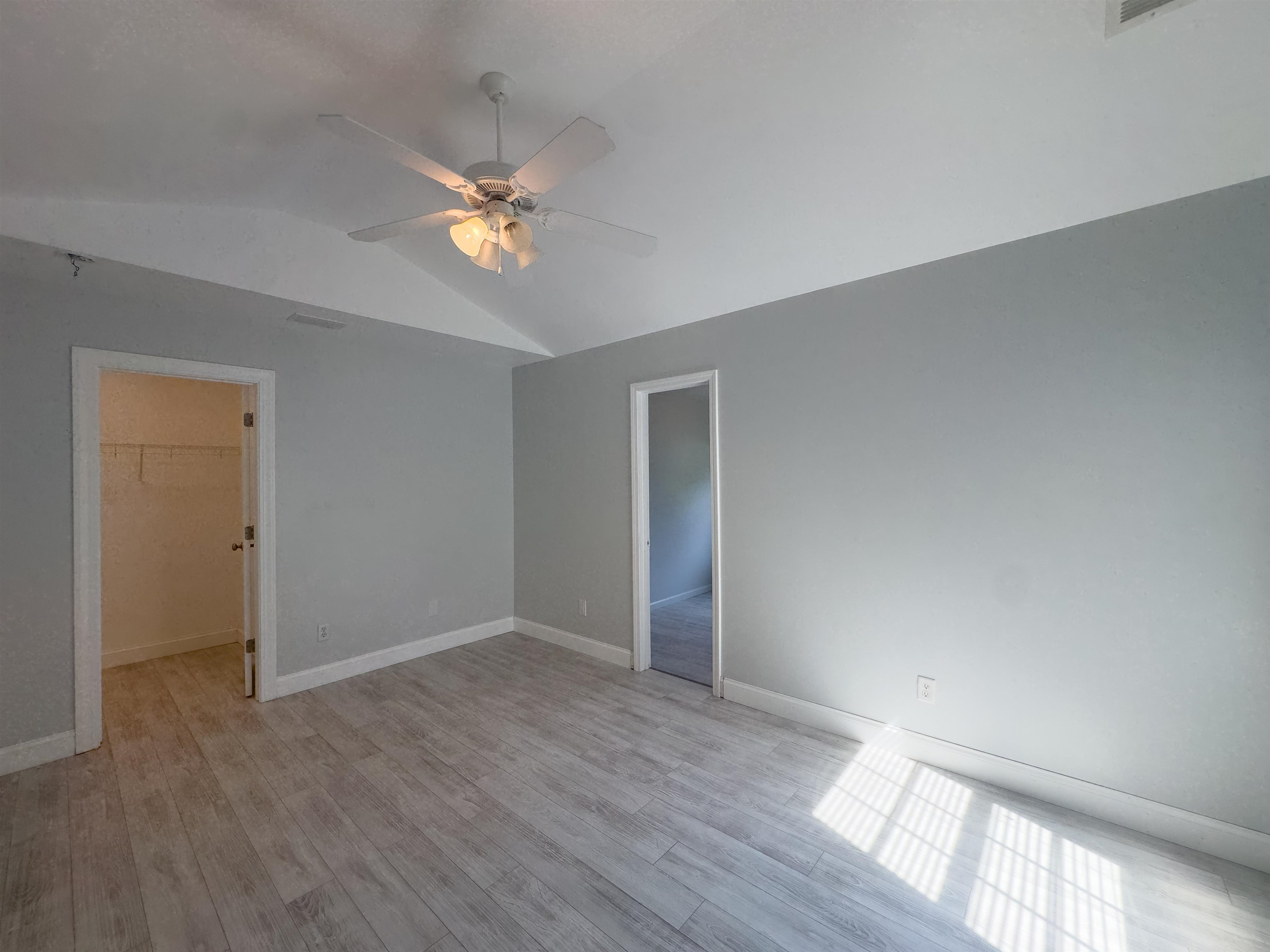 611 Pinery Lane