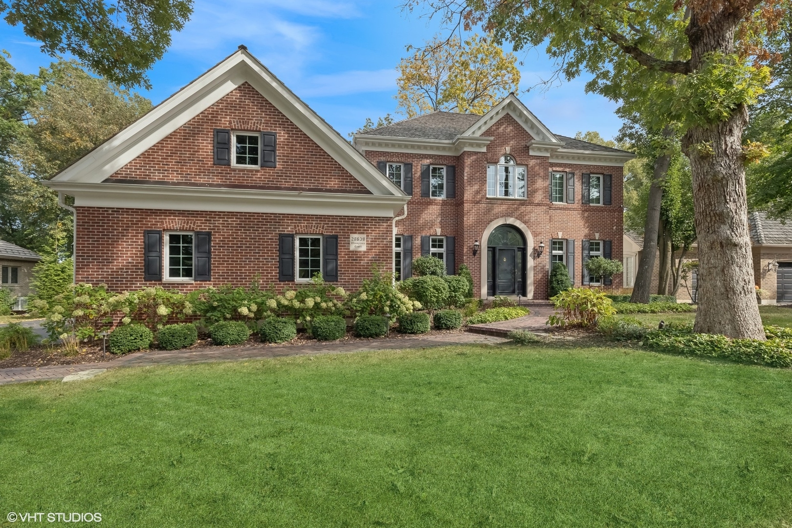 28639 N Champions Court