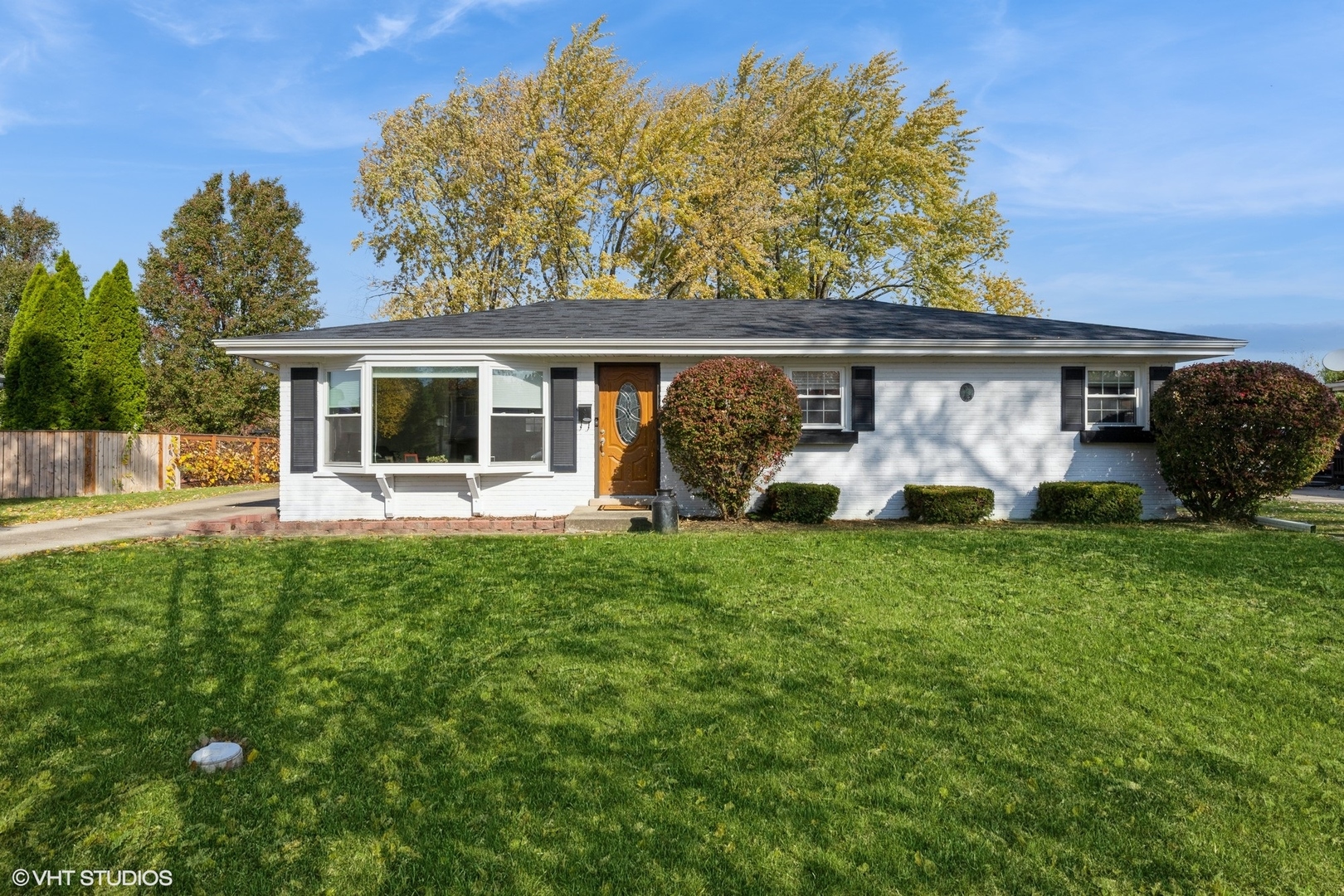 1706 W Myrtle Drive