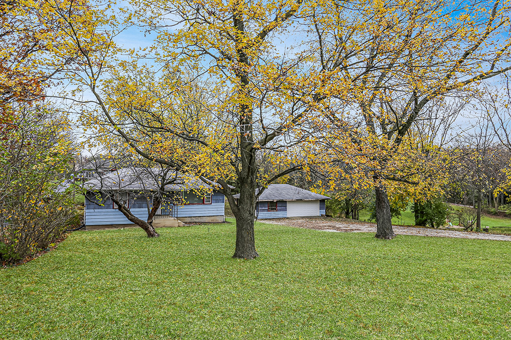 12S240 Lemont Road