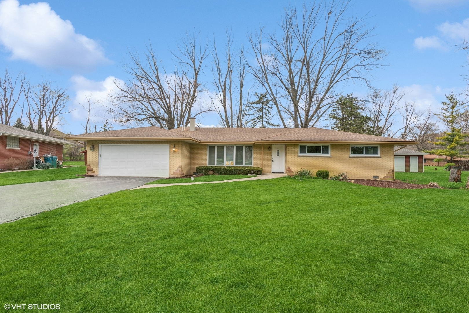 30 Parklane Drive