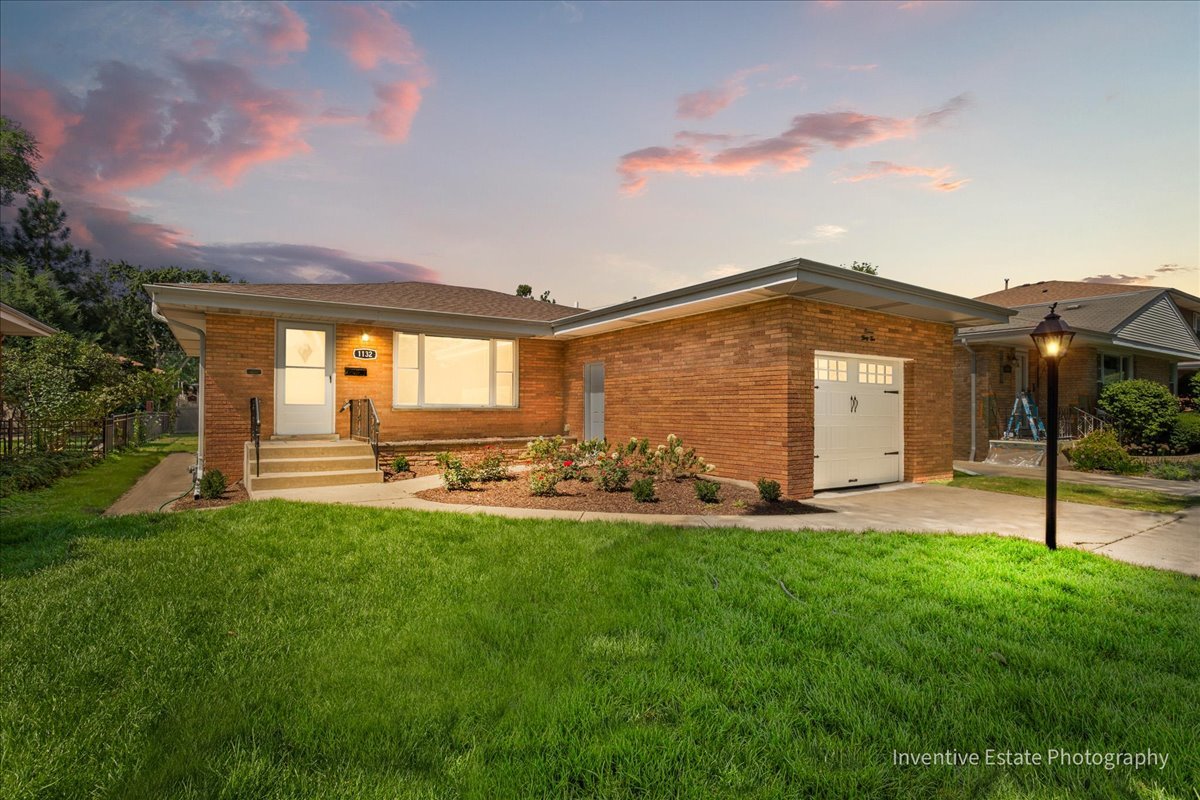 1132 Community Drive