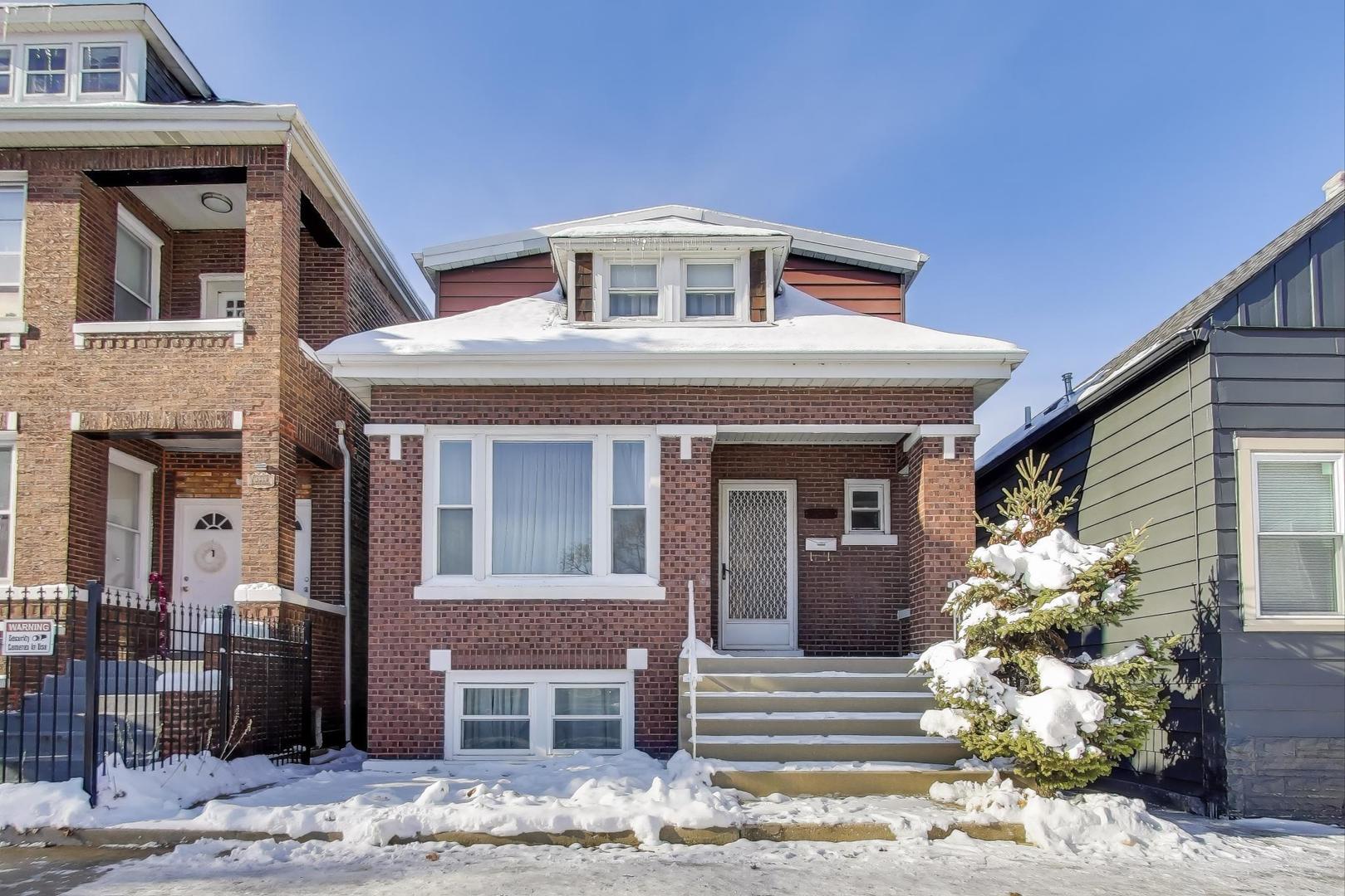 3958 S Rockwell Street