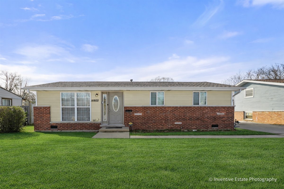 16600 OXFORD Drive