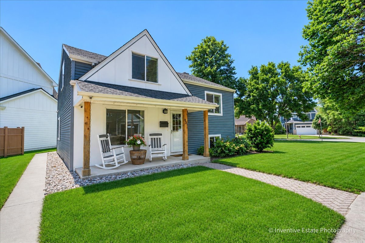 331 W Hillside Avenue