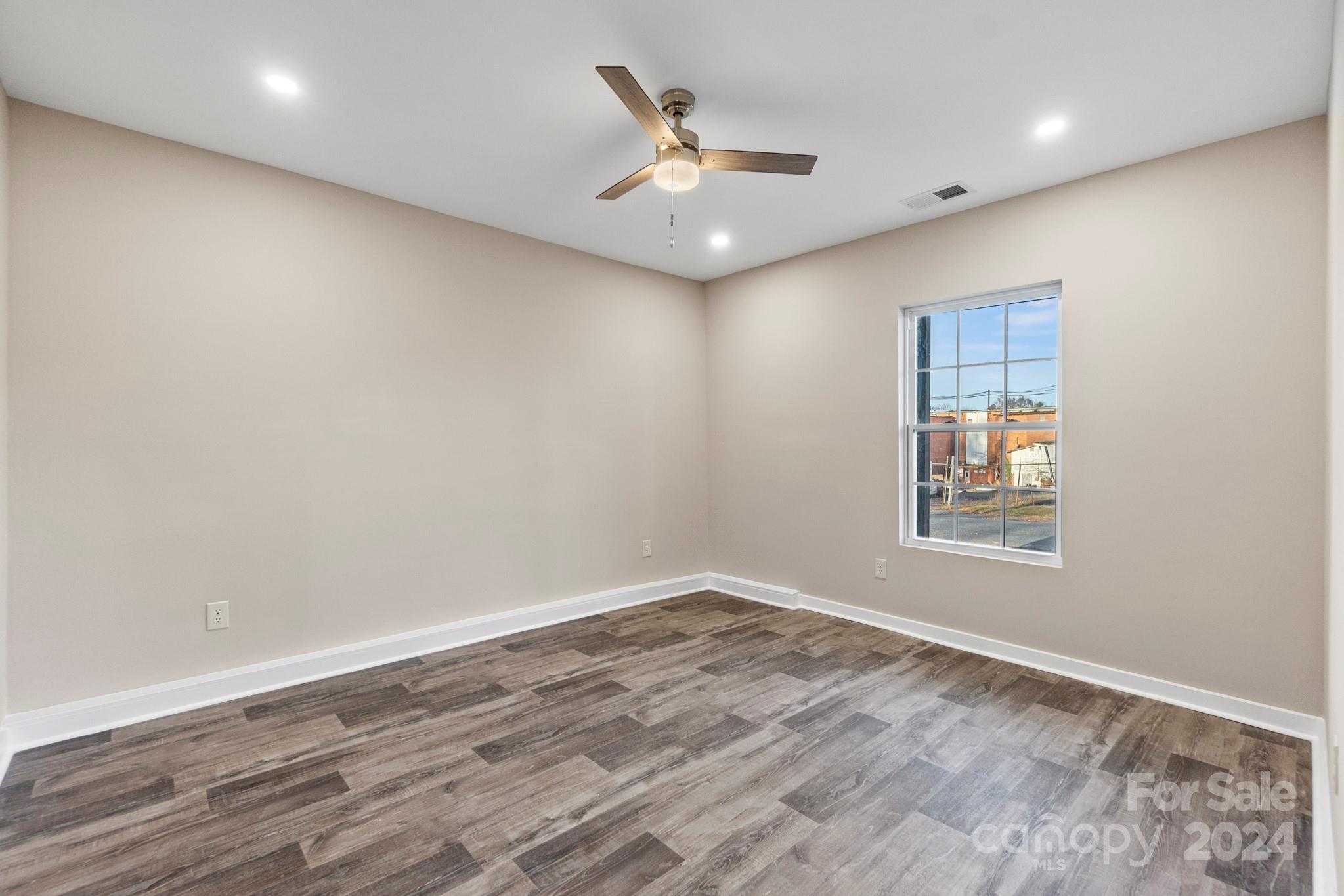 503 Mulberry Street