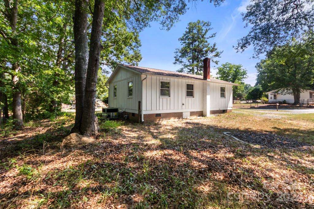 314 Flat Rock Street