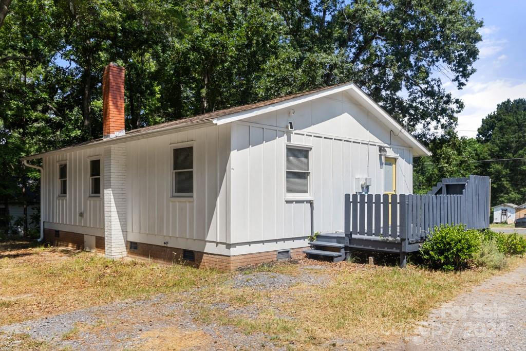 314 Flat Rock Street