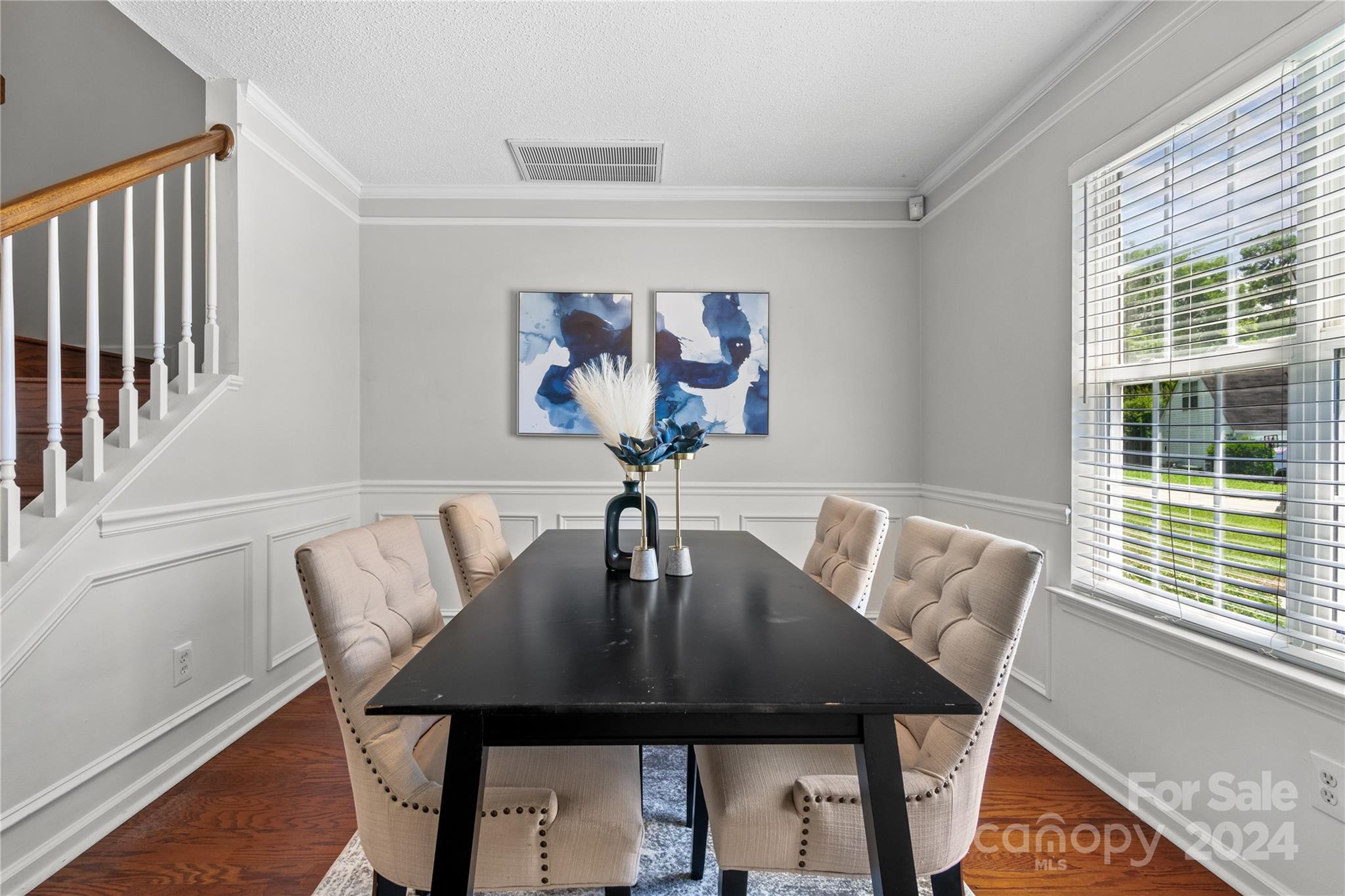 1608 Ingleside Court