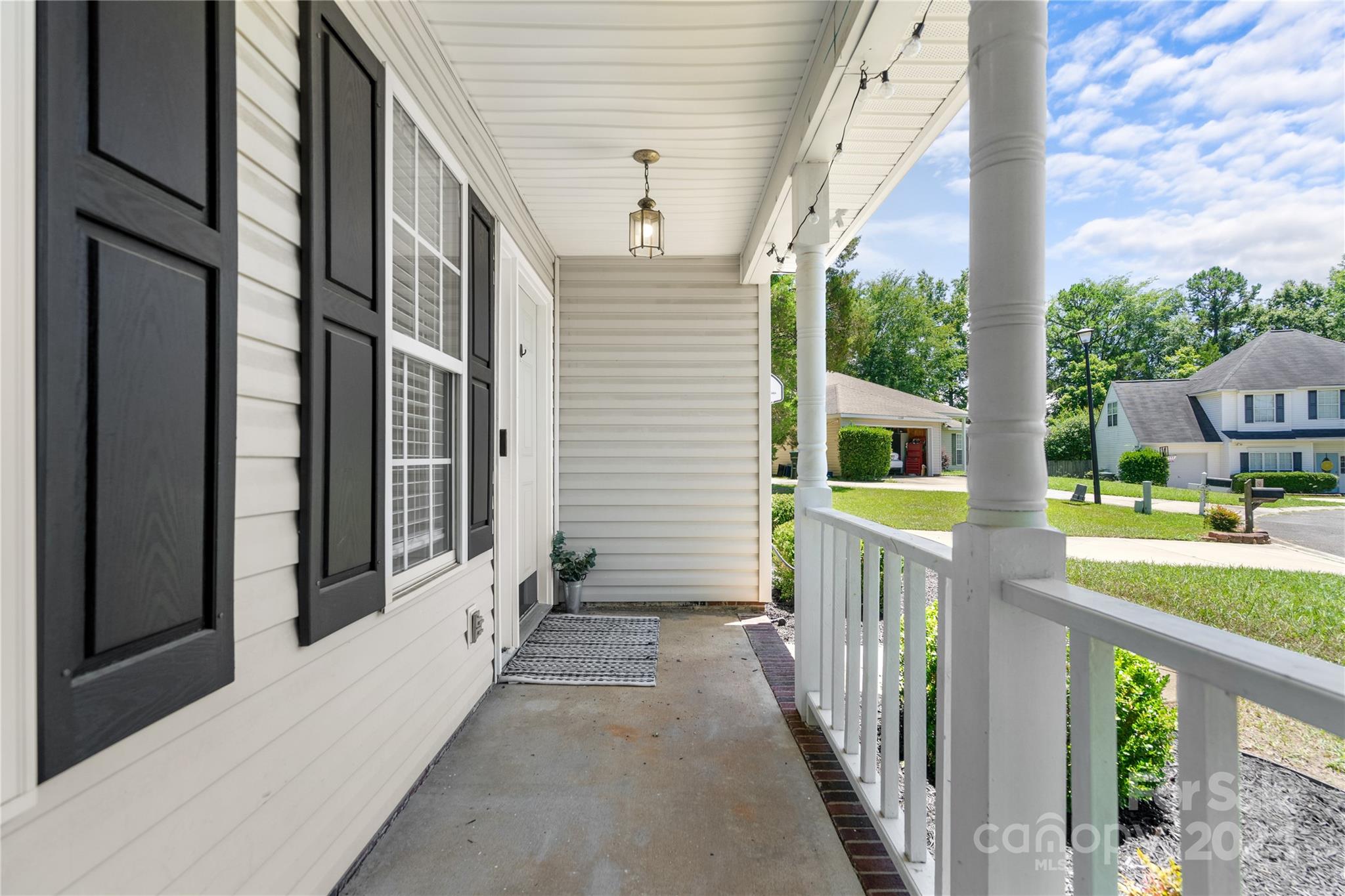 1608 Ingleside Court