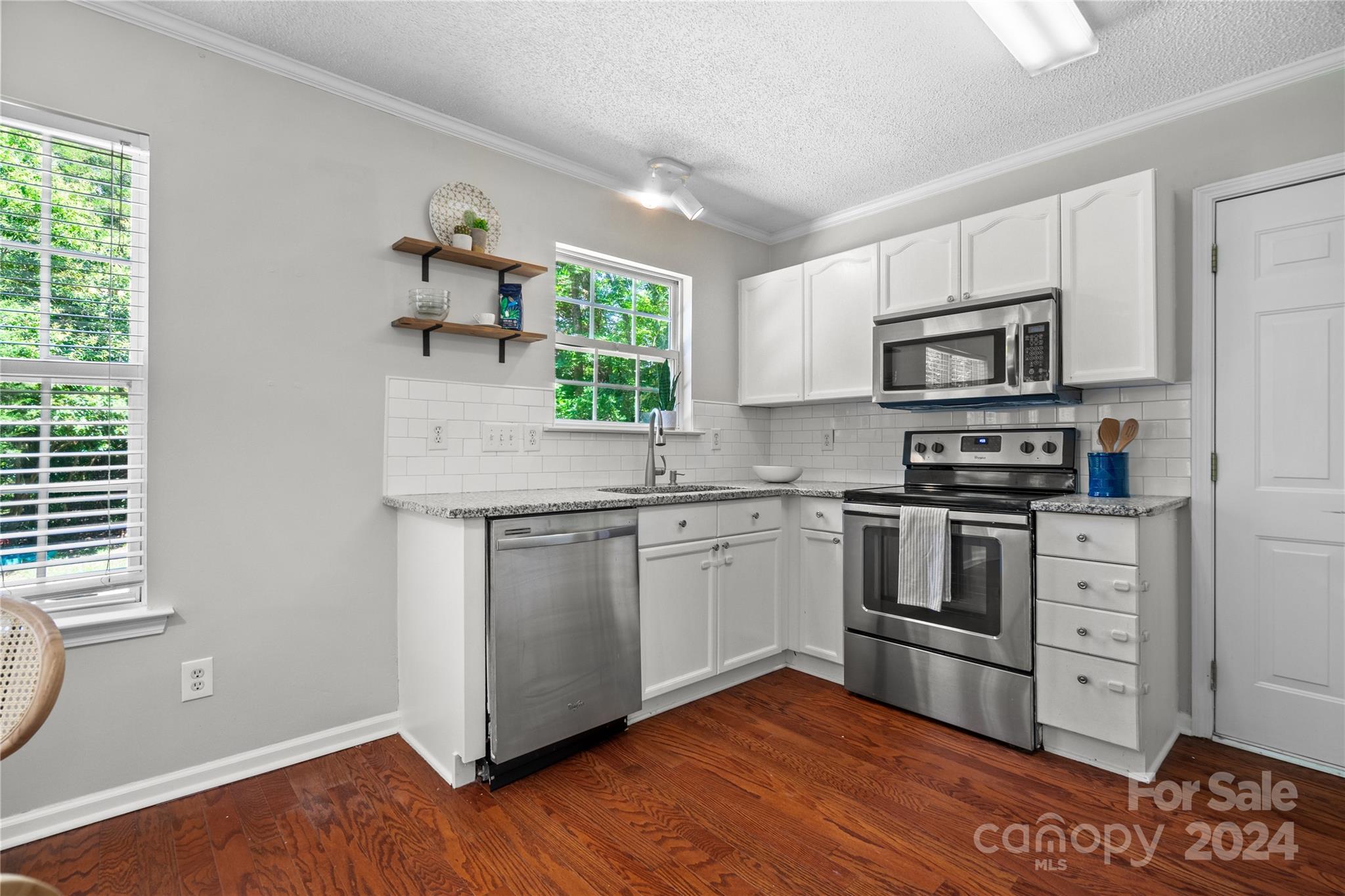 1608 Ingleside Court