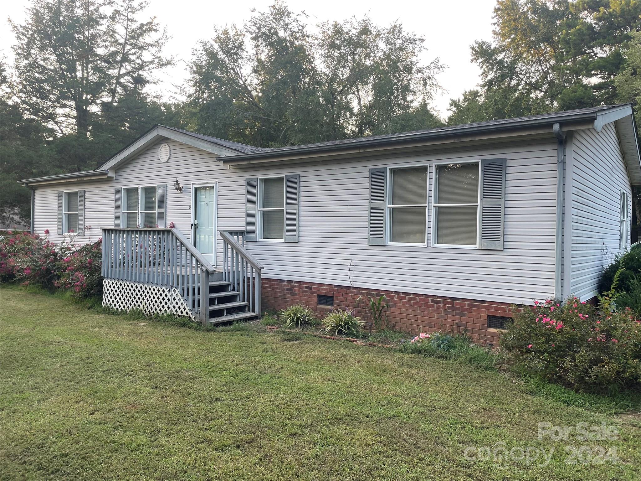 135 Clintwood Drive