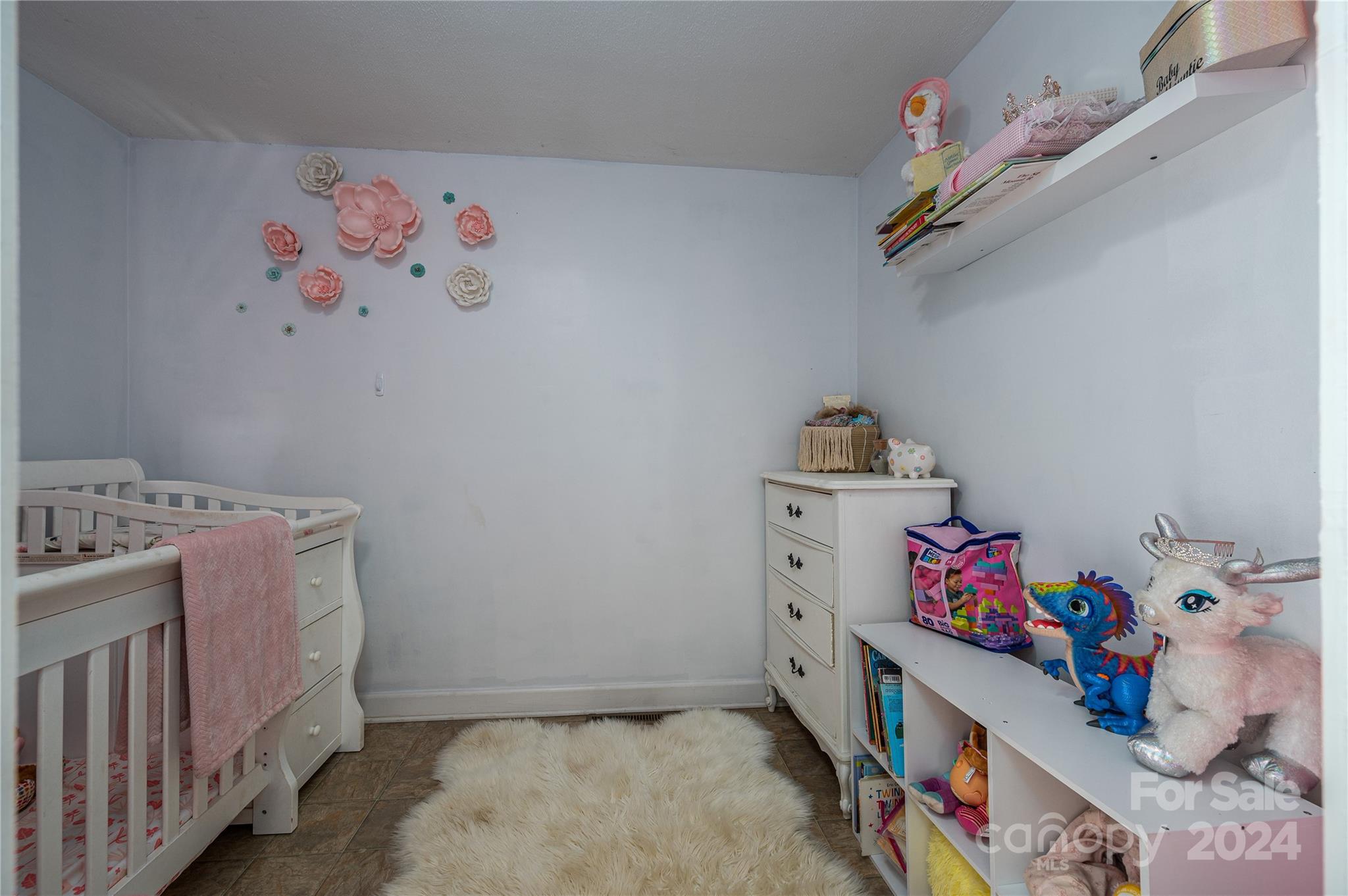 1537 N Piedmont Avenue