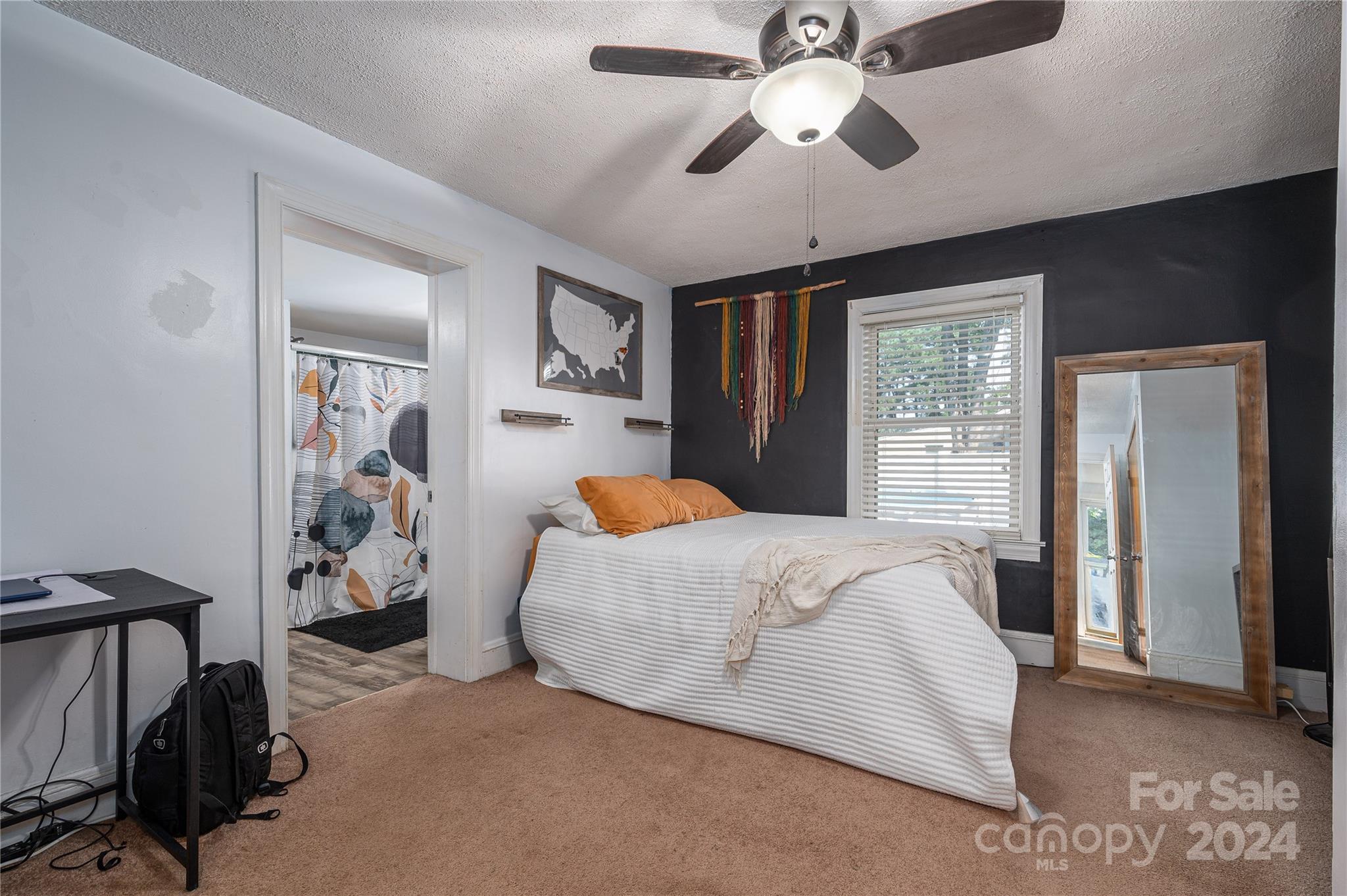 1537 N Piedmont Avenue