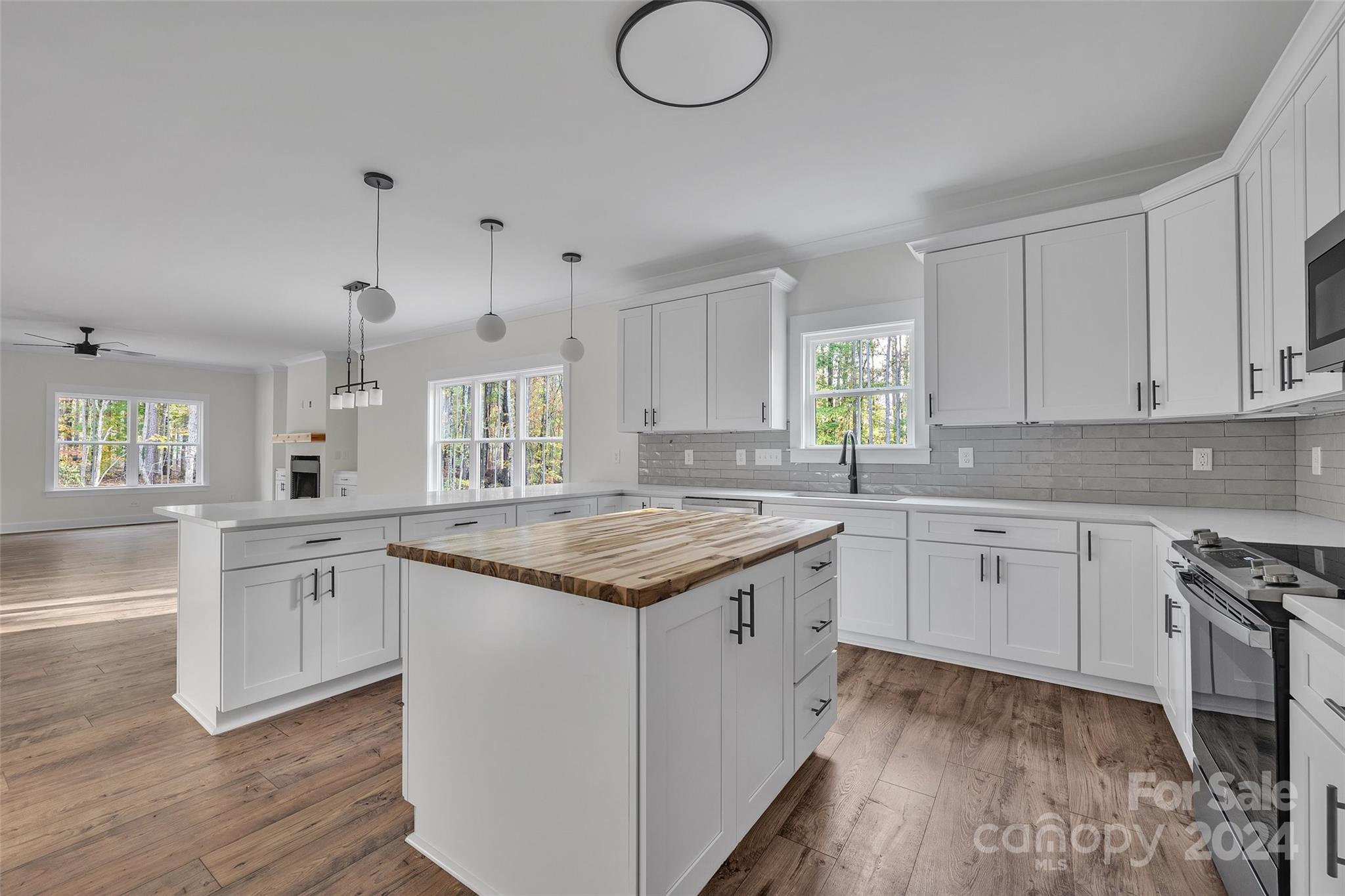 3008 Quiet Lane