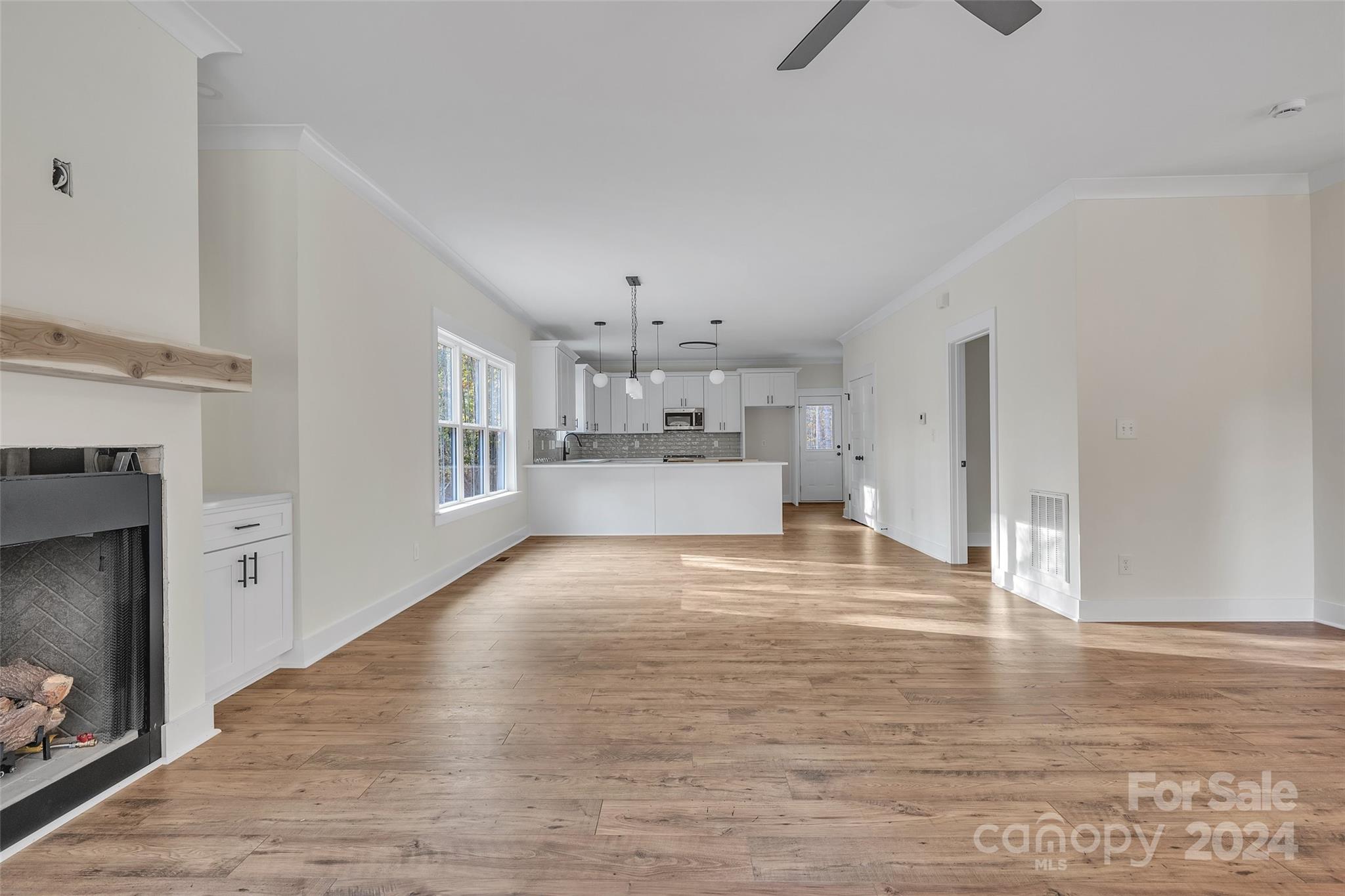 3008 Quiet Lane