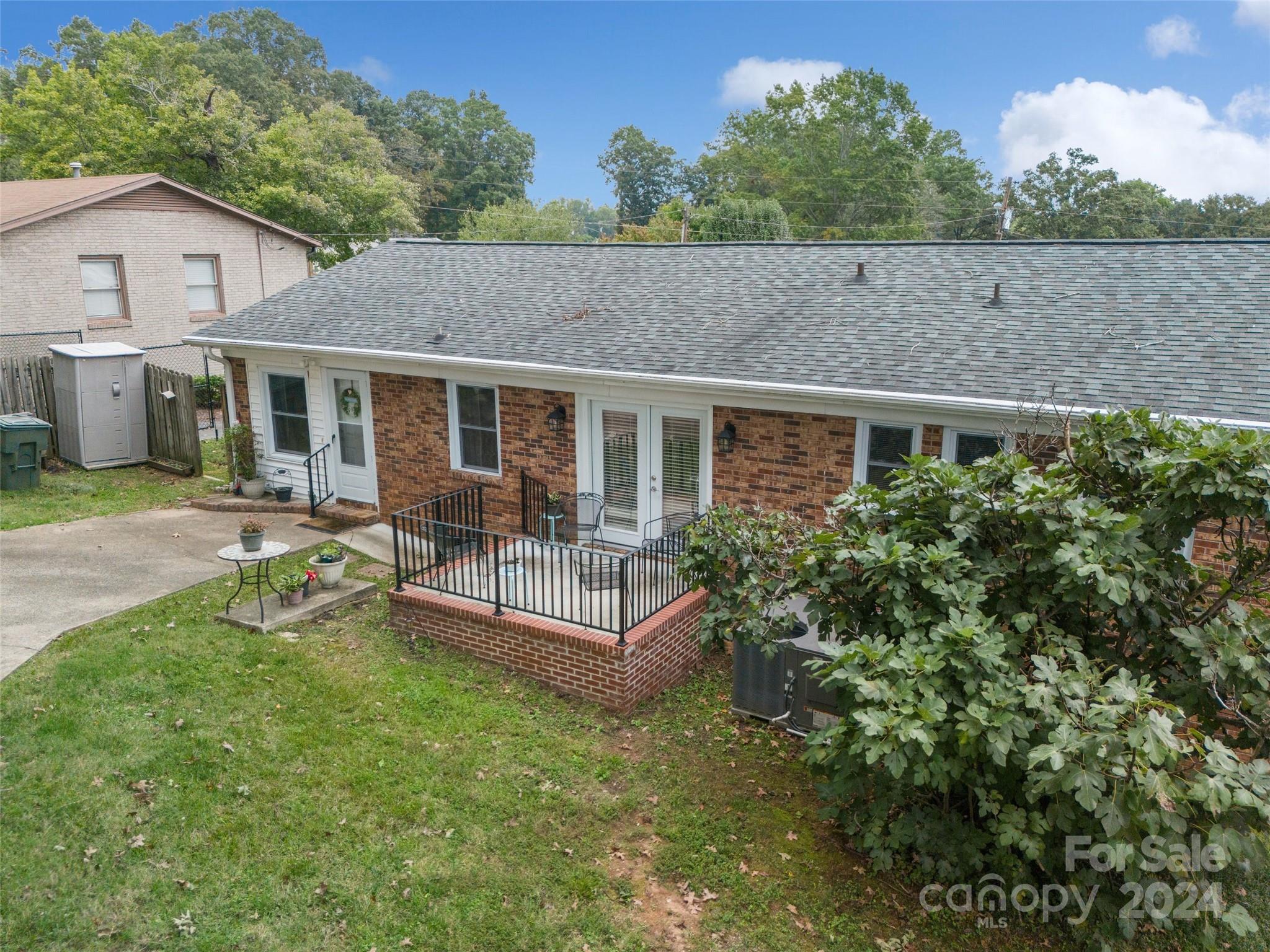 131 Bright Avenue