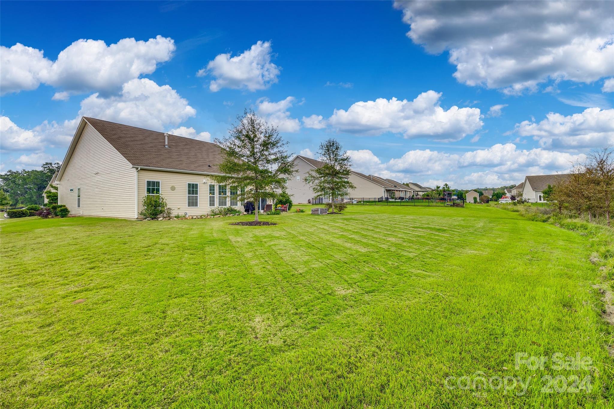 1125 Jack Pine Road