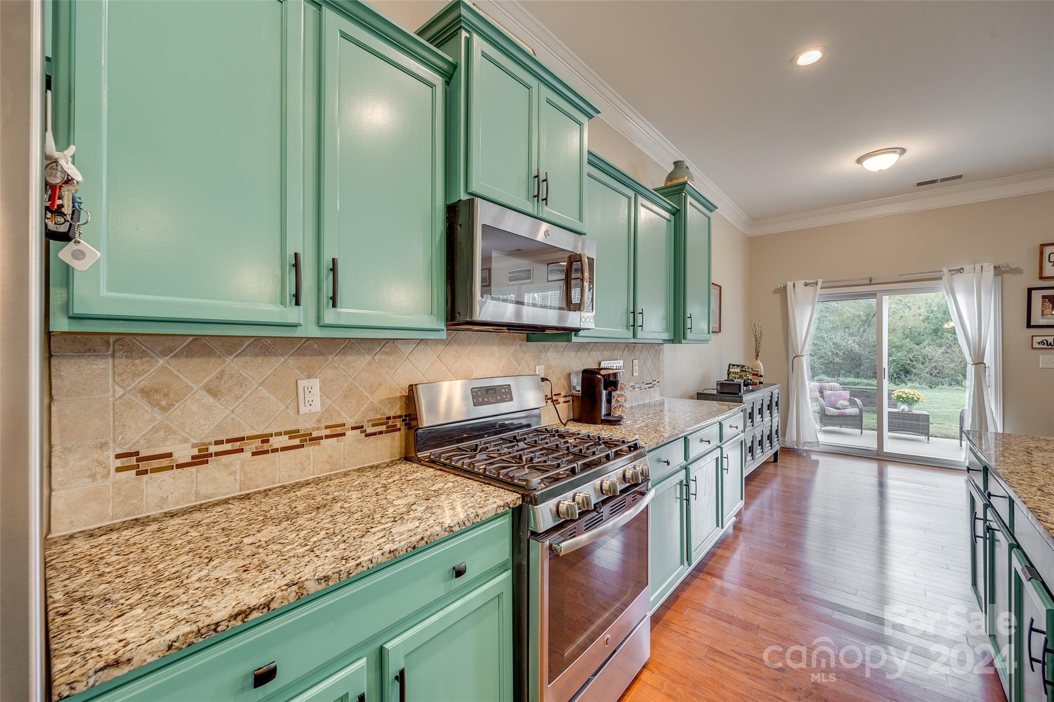 1125 Jack Pine Road