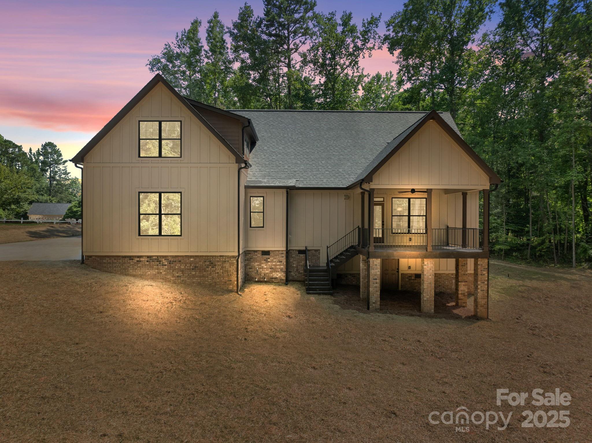 2943 Sparrow Springs Road