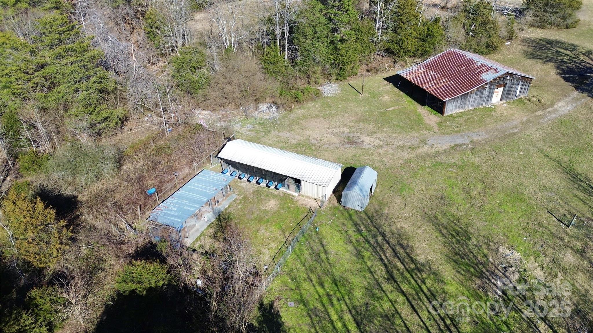 2159 Greenleaf Road