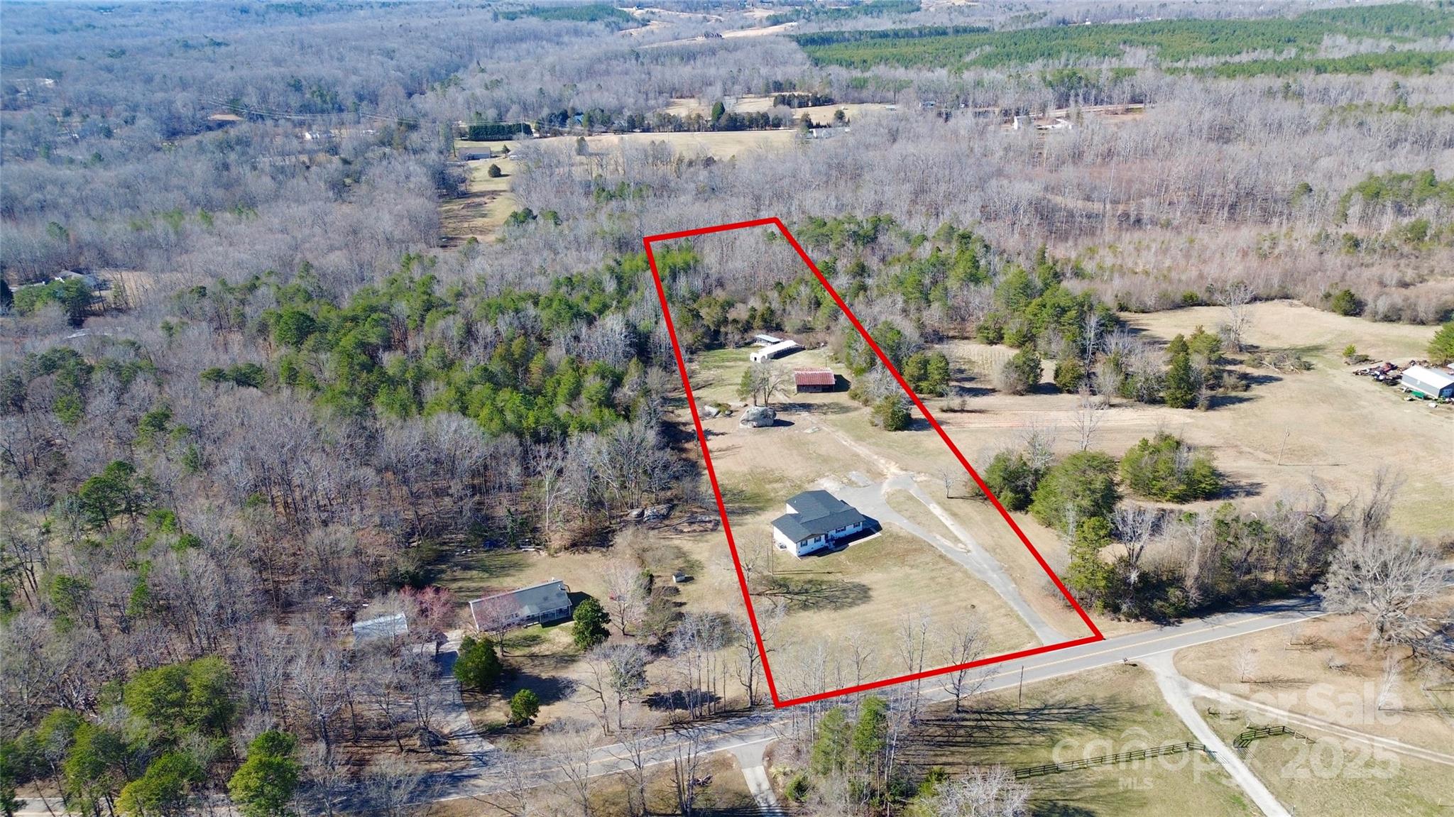 2159 Greenleaf Road