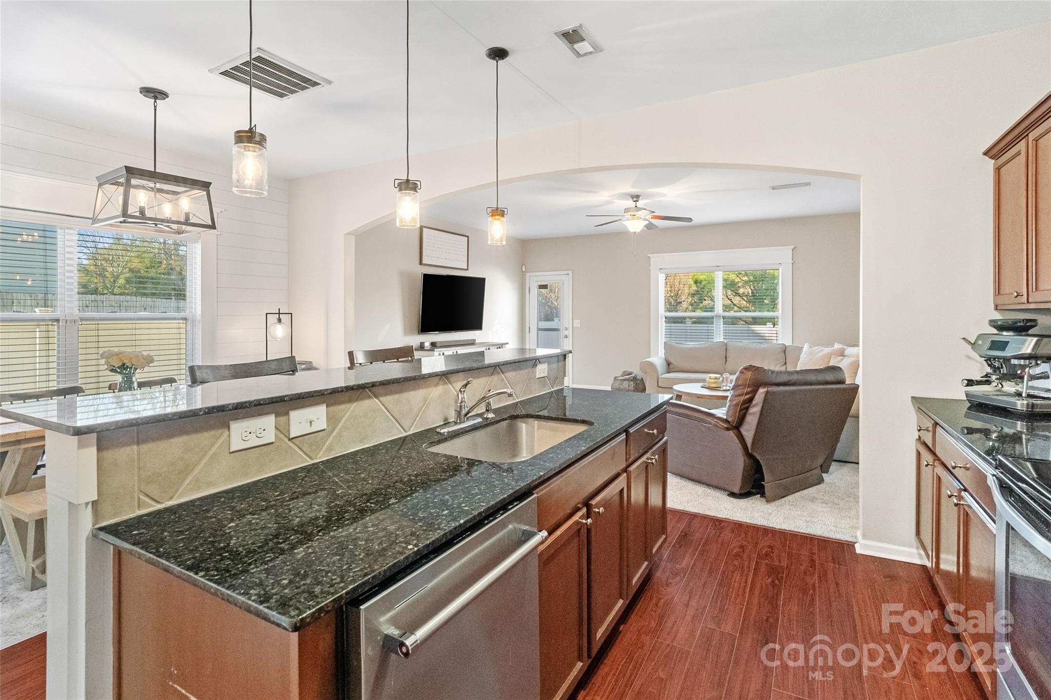 1065 Ellis Pond Drive