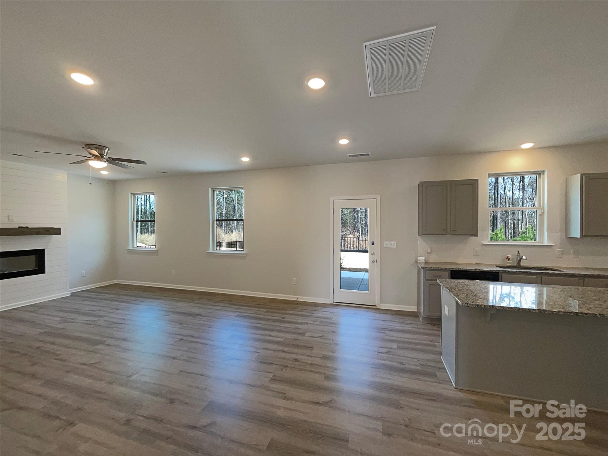2236 Sussex Road