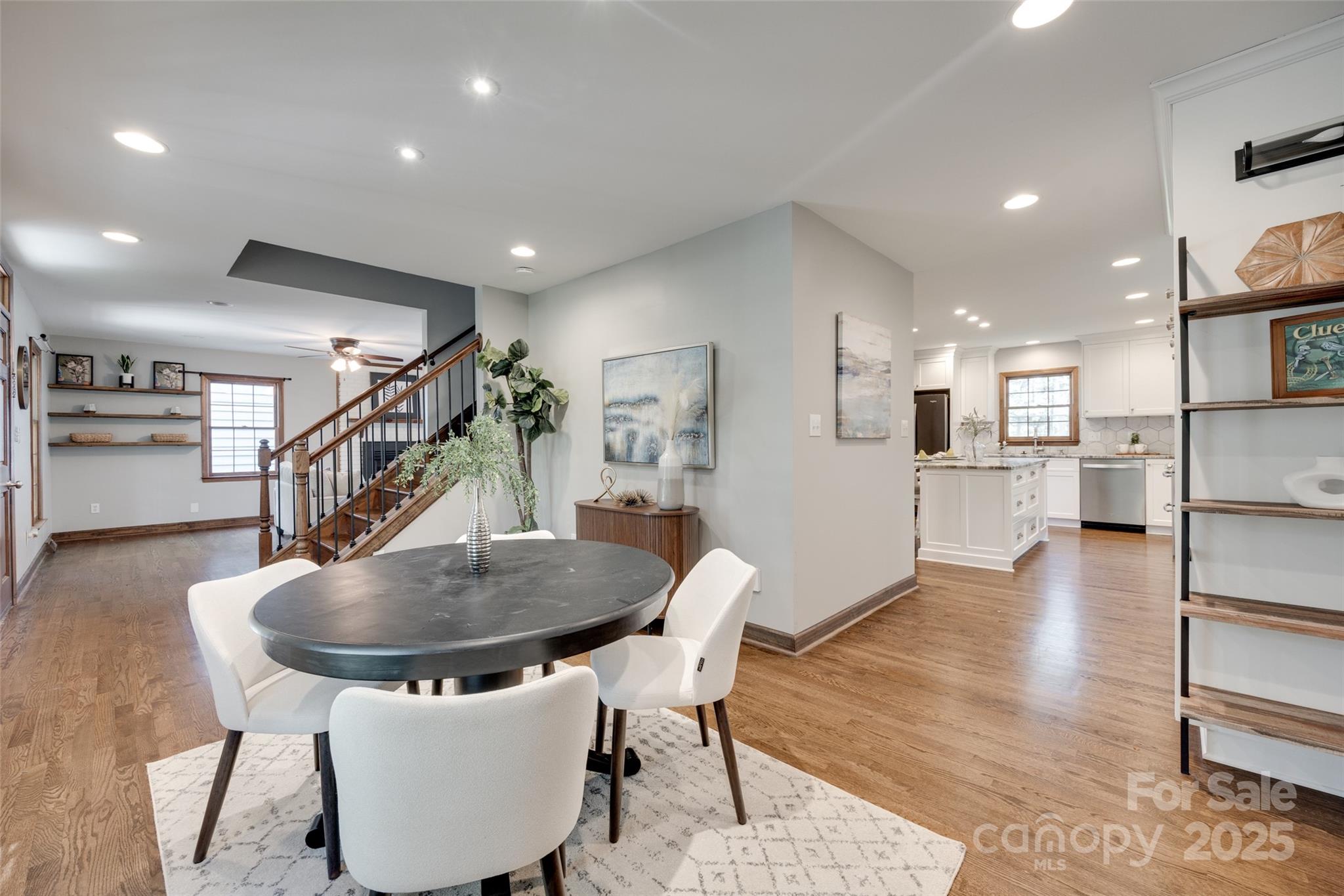 6688 Pine Forest Drive