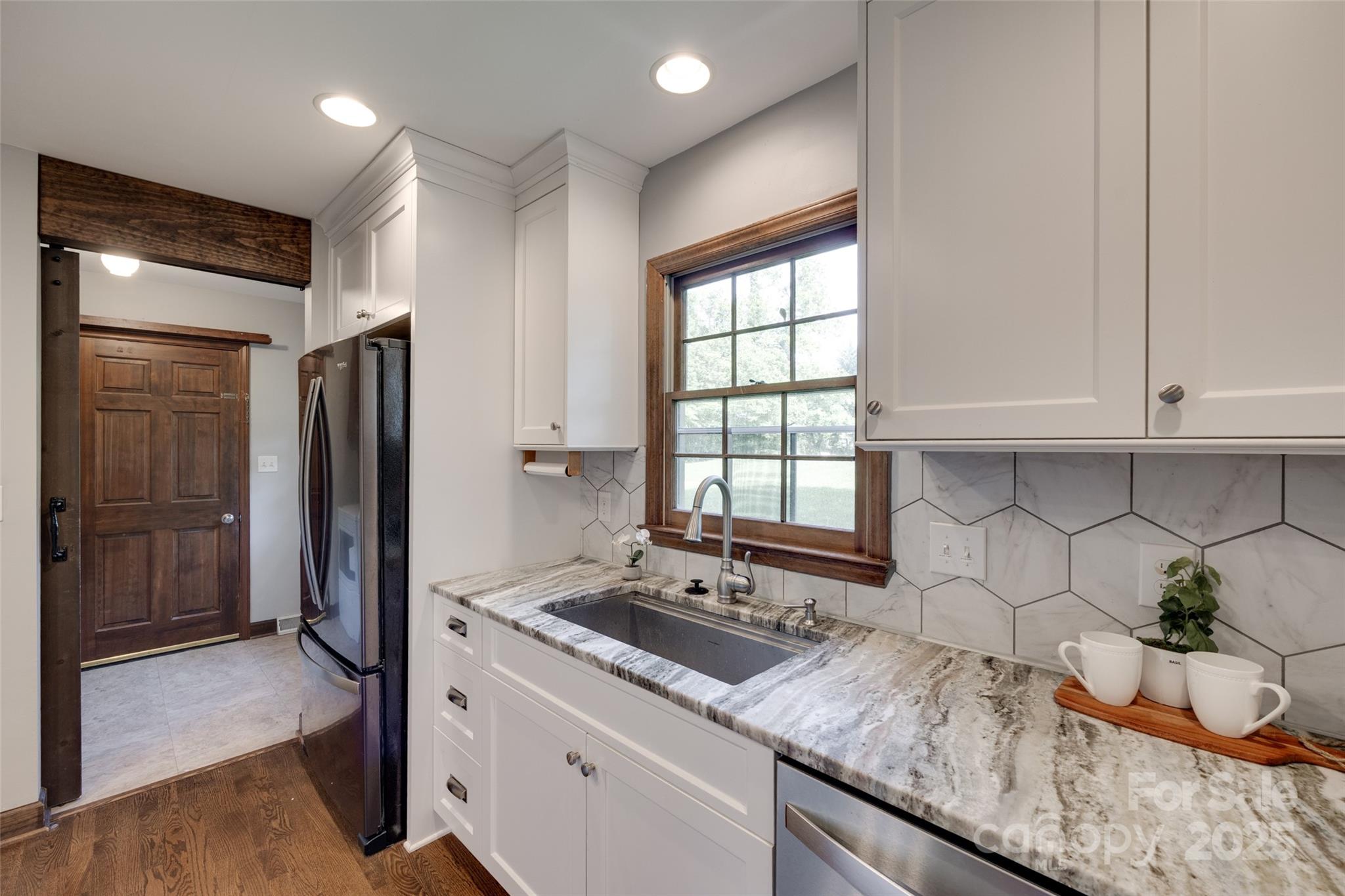6688 Pine Forest Drive