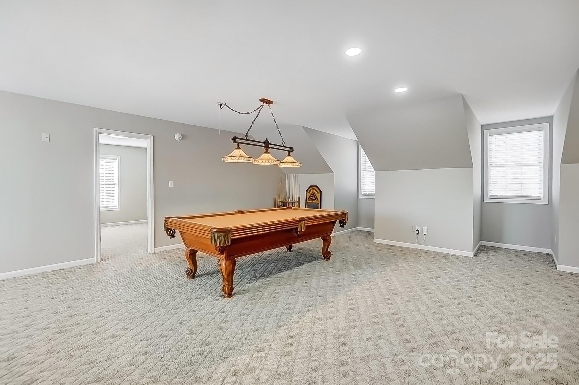 737 Sanside Drive