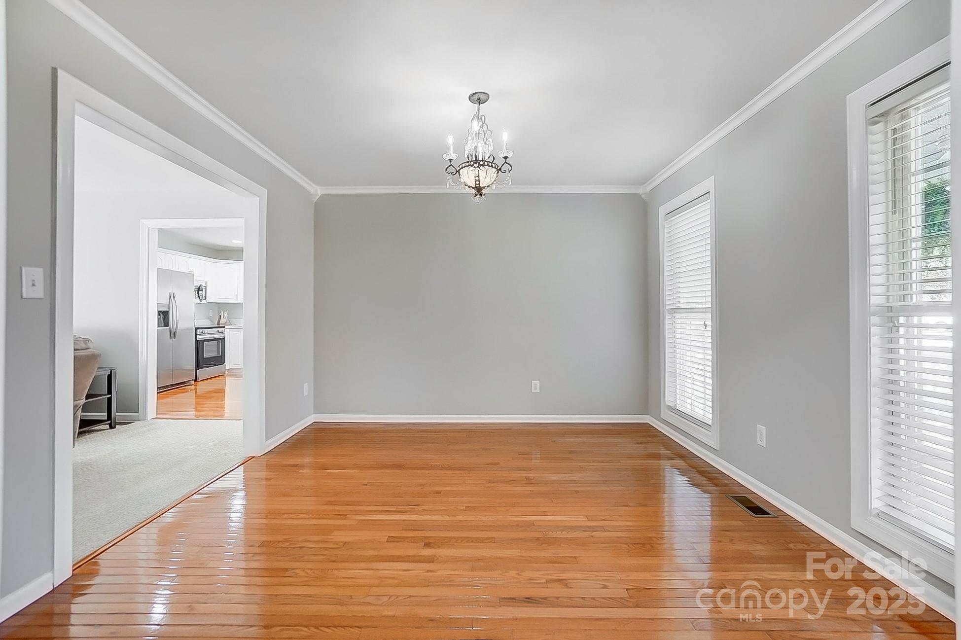 737 Sanside Drive