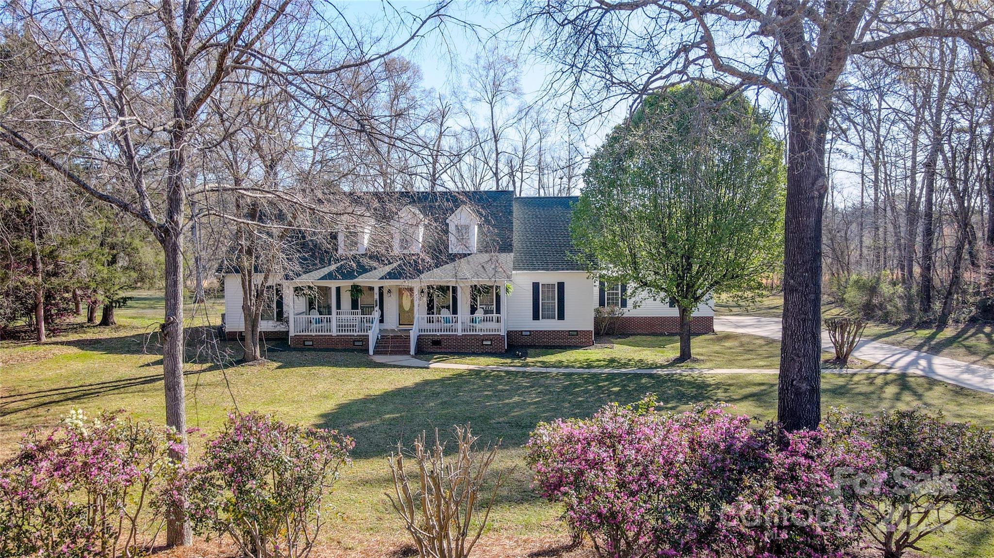 737 Sanside Drive