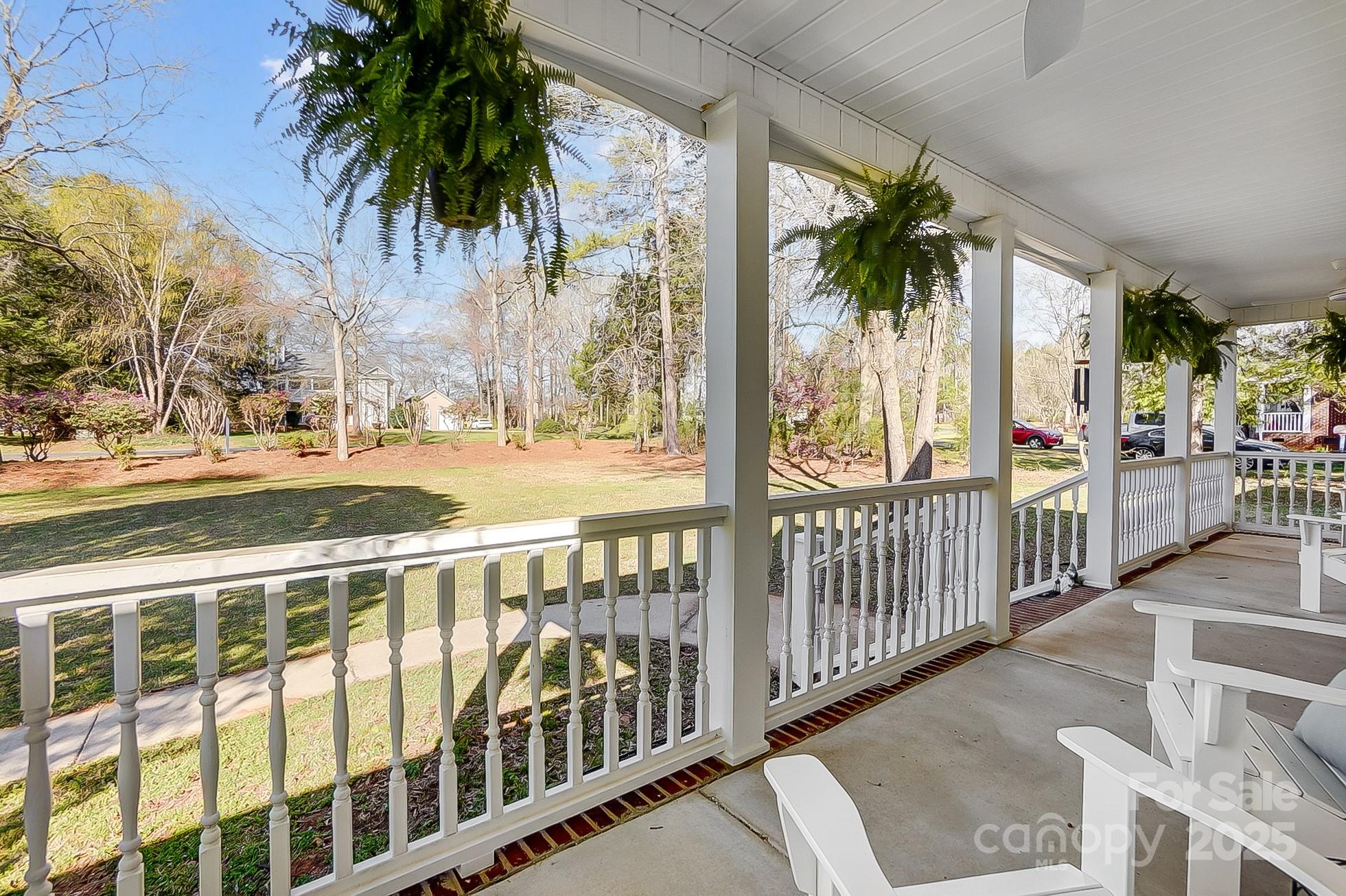 737 Sanside Drive