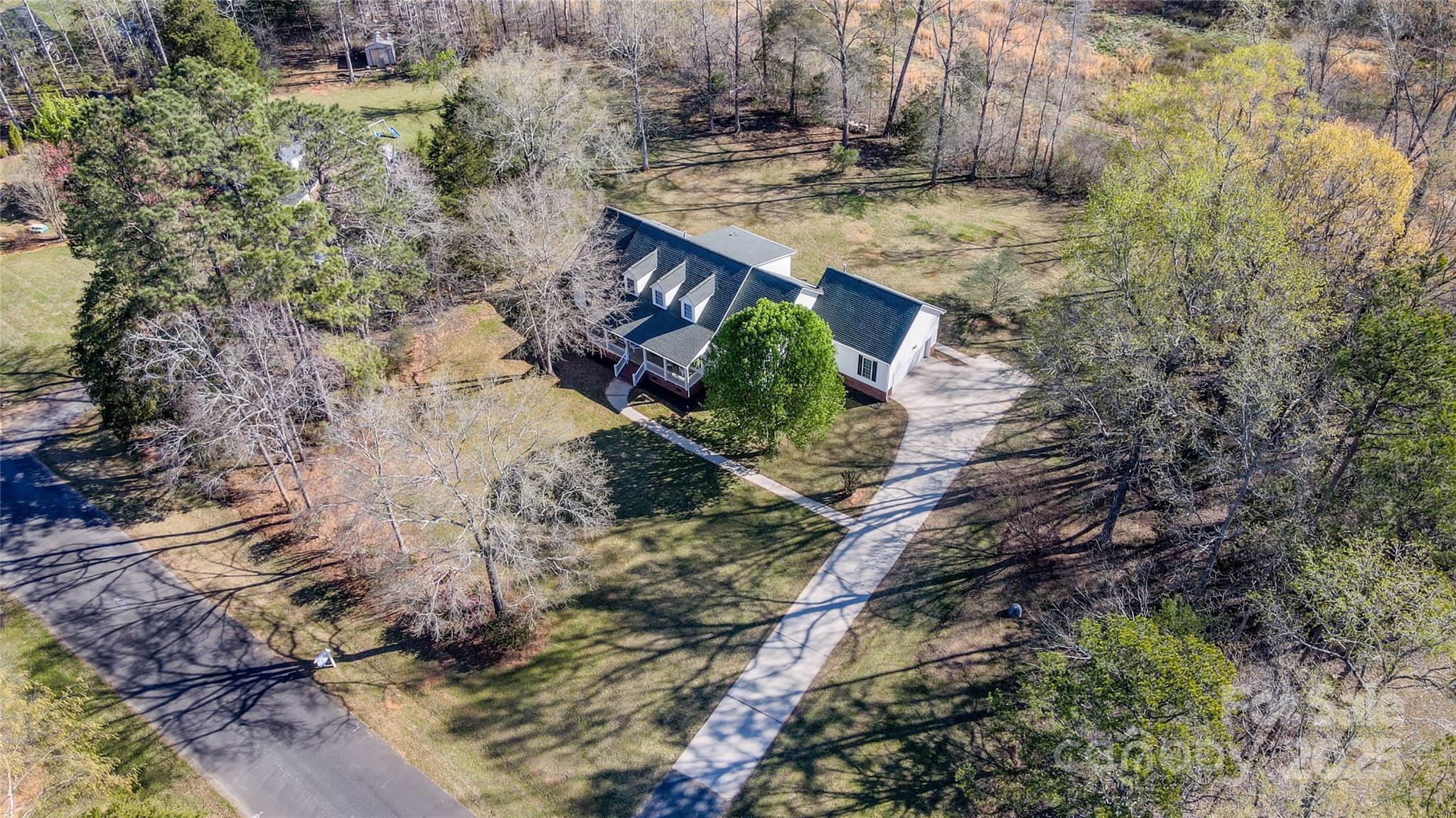 737 Sanside Drive