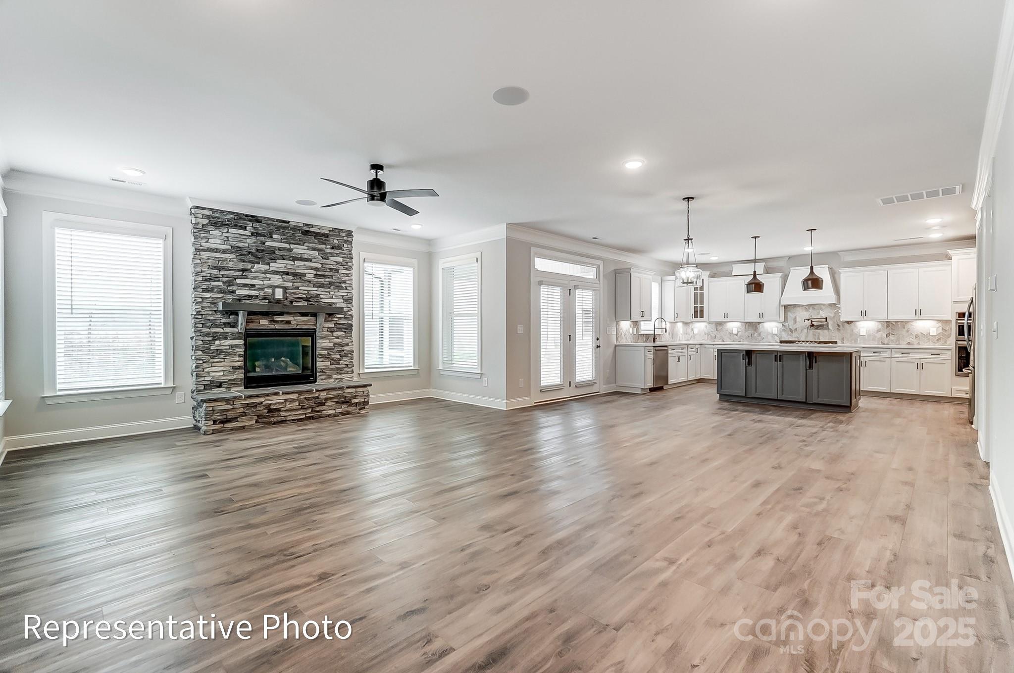 2232 Tabor Road Unit: 570