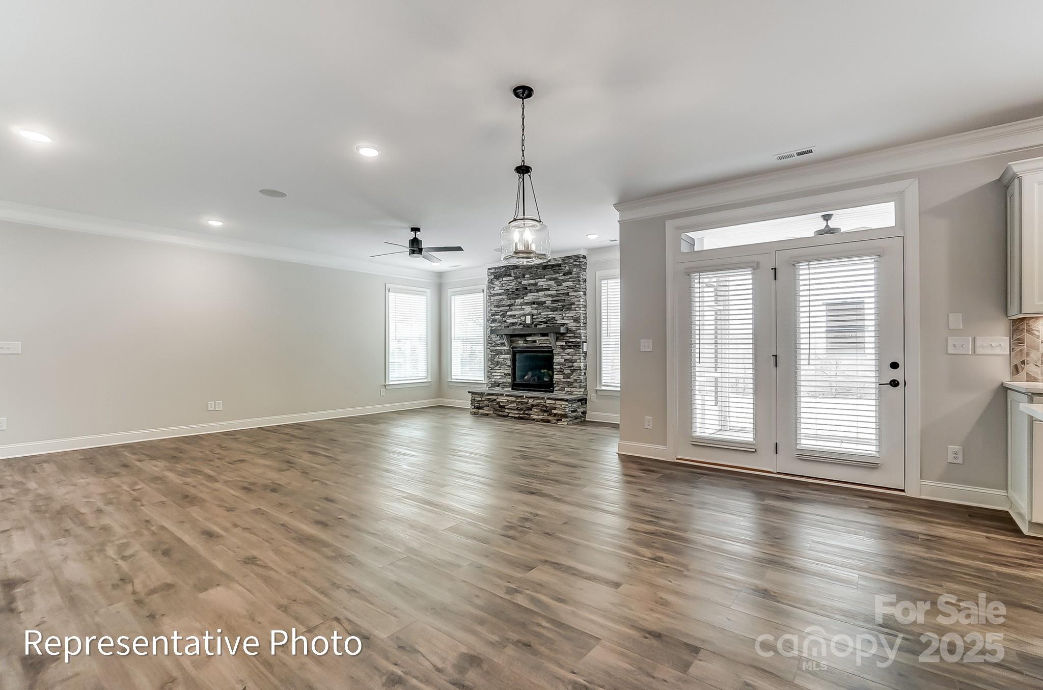 2232 Tabor Road Unit: 570