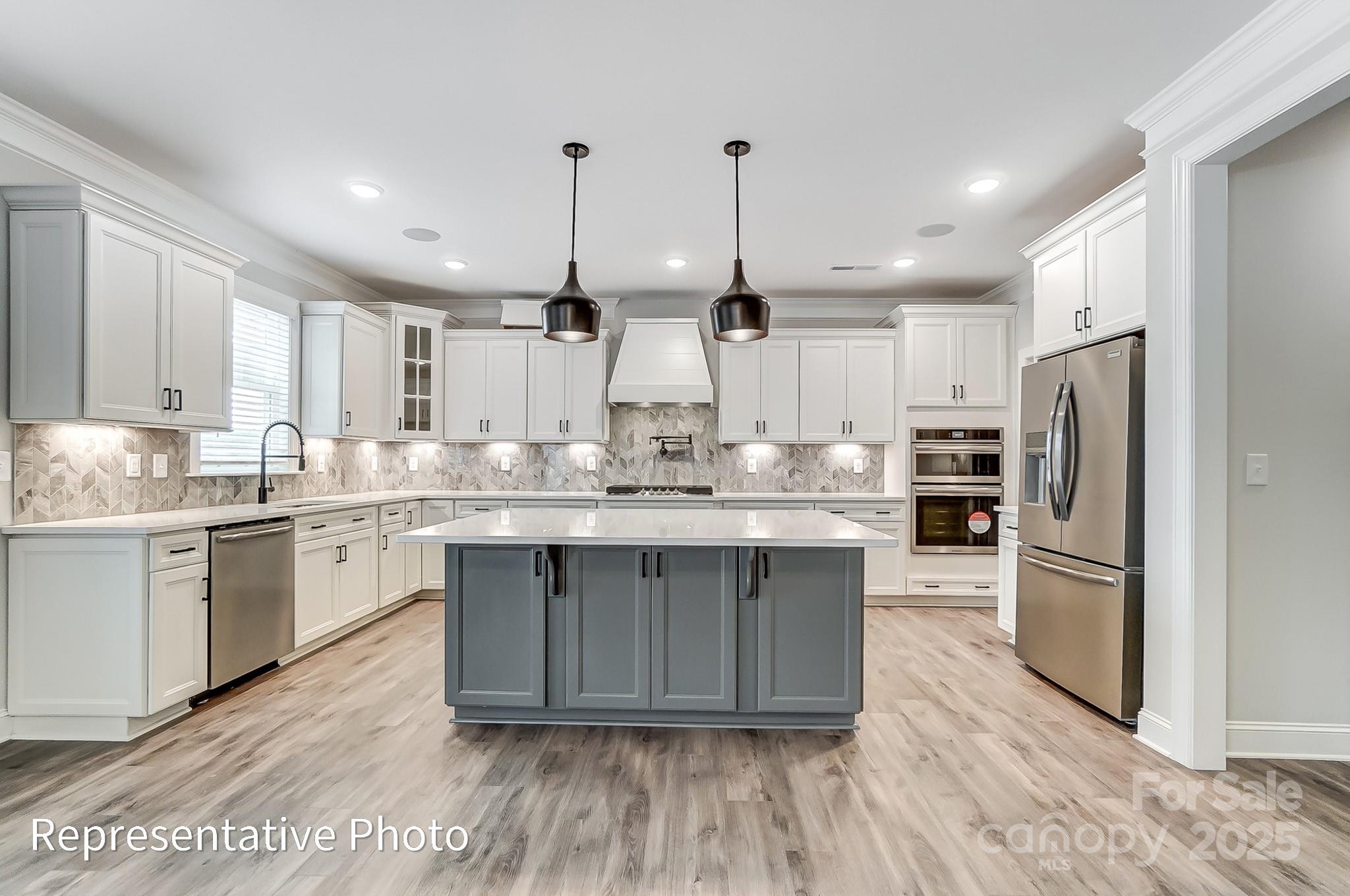 2232 Tabor Road Unit: 570