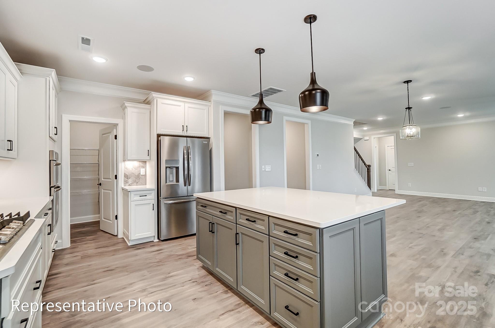 2232 Tabor Road Unit: 570