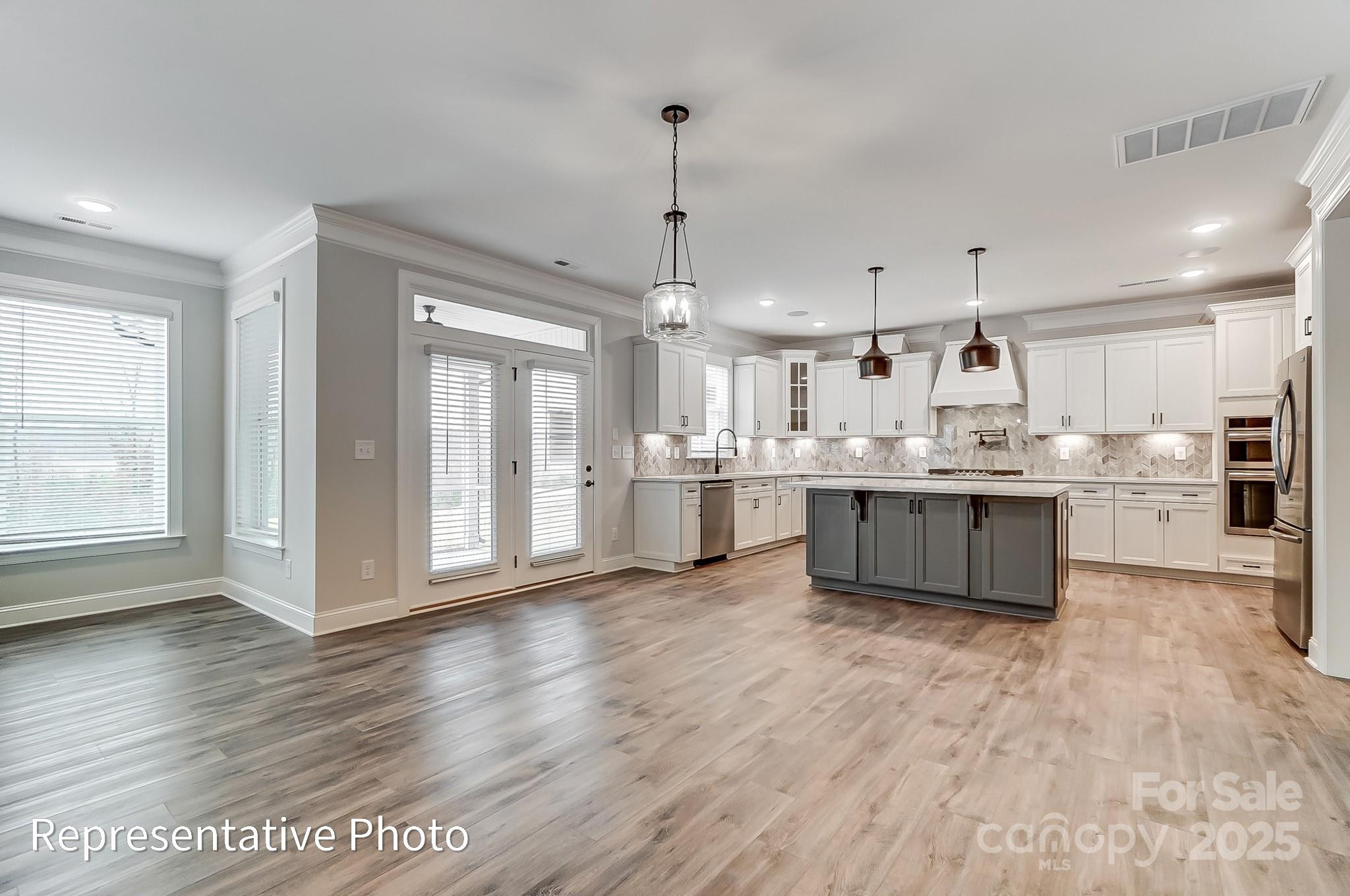 2232 Tabor Road Unit: 570