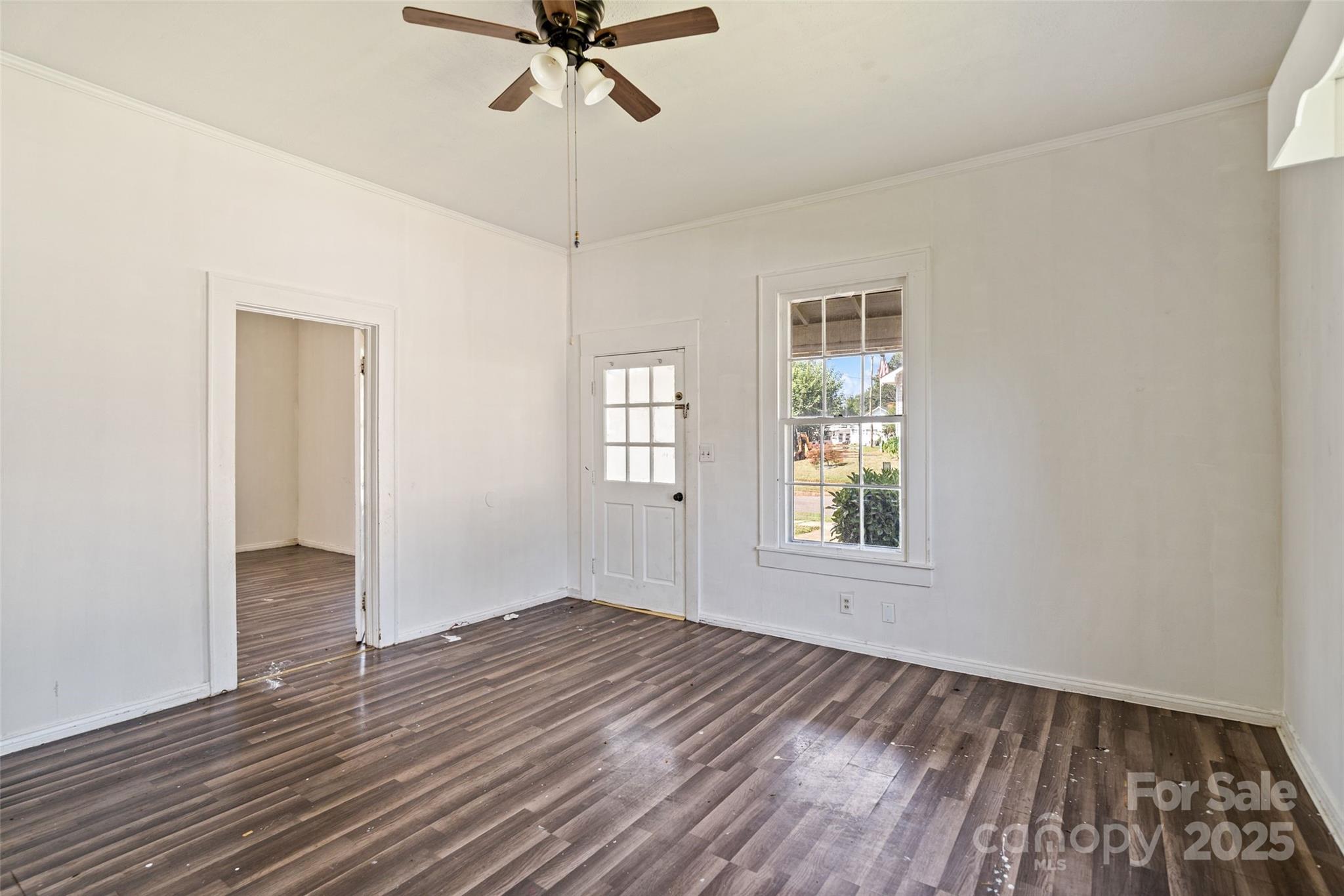 404 Community Street