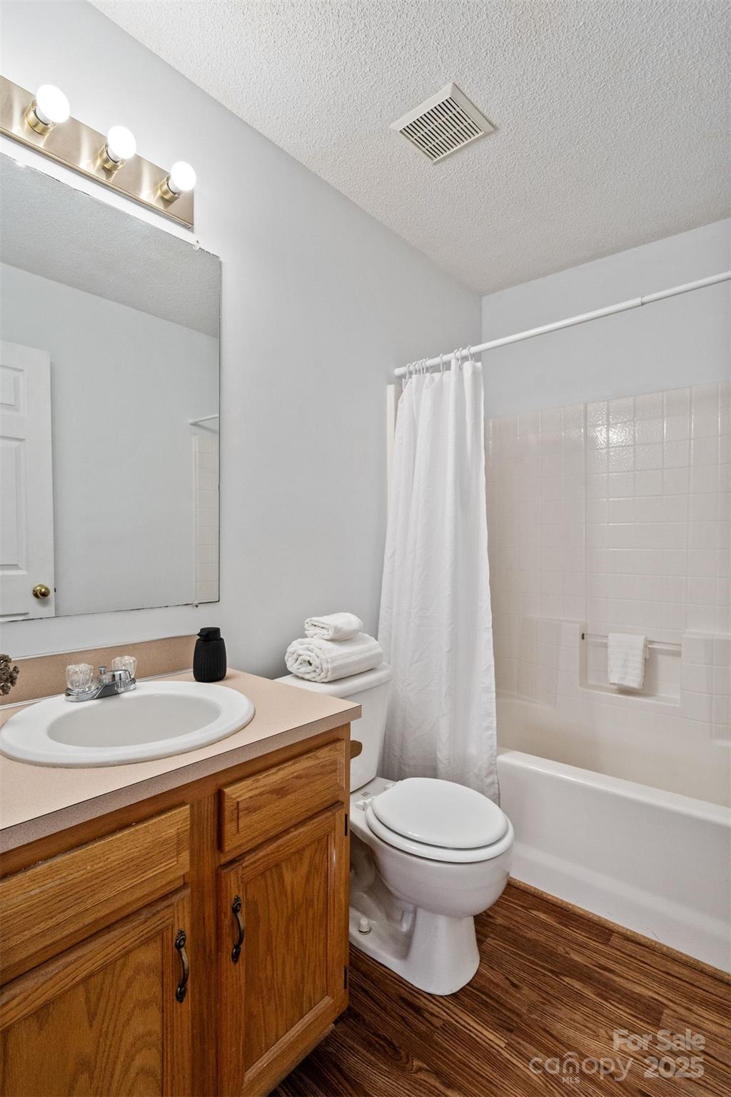 1044 Cherry Meadow Lane