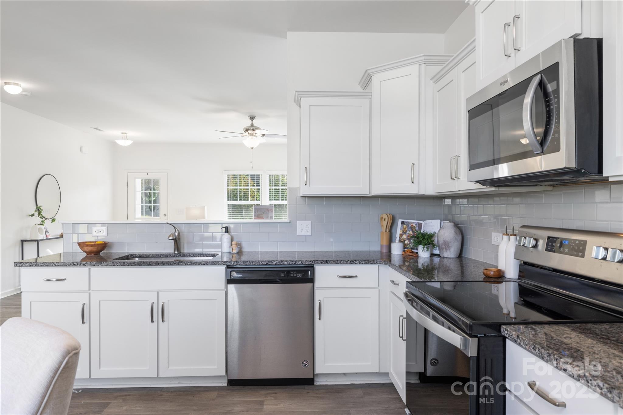 188 Parkmont Drive Unit: 165