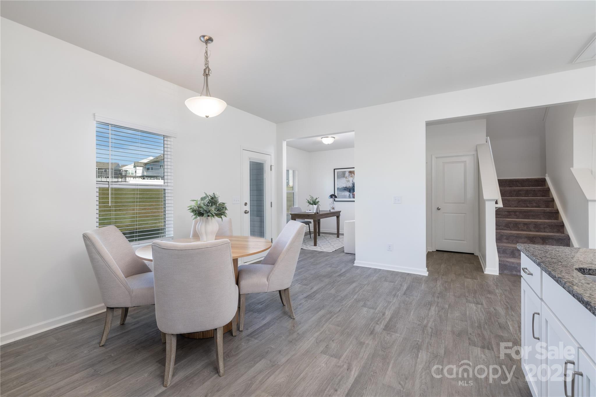 188 Parkmont Drive Unit: 165