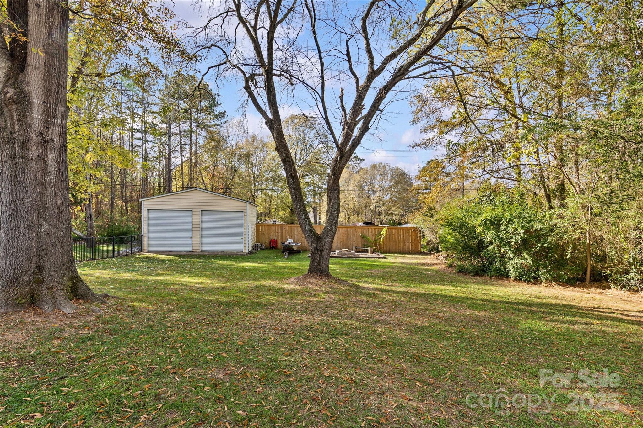 1949 Candlewick Drive