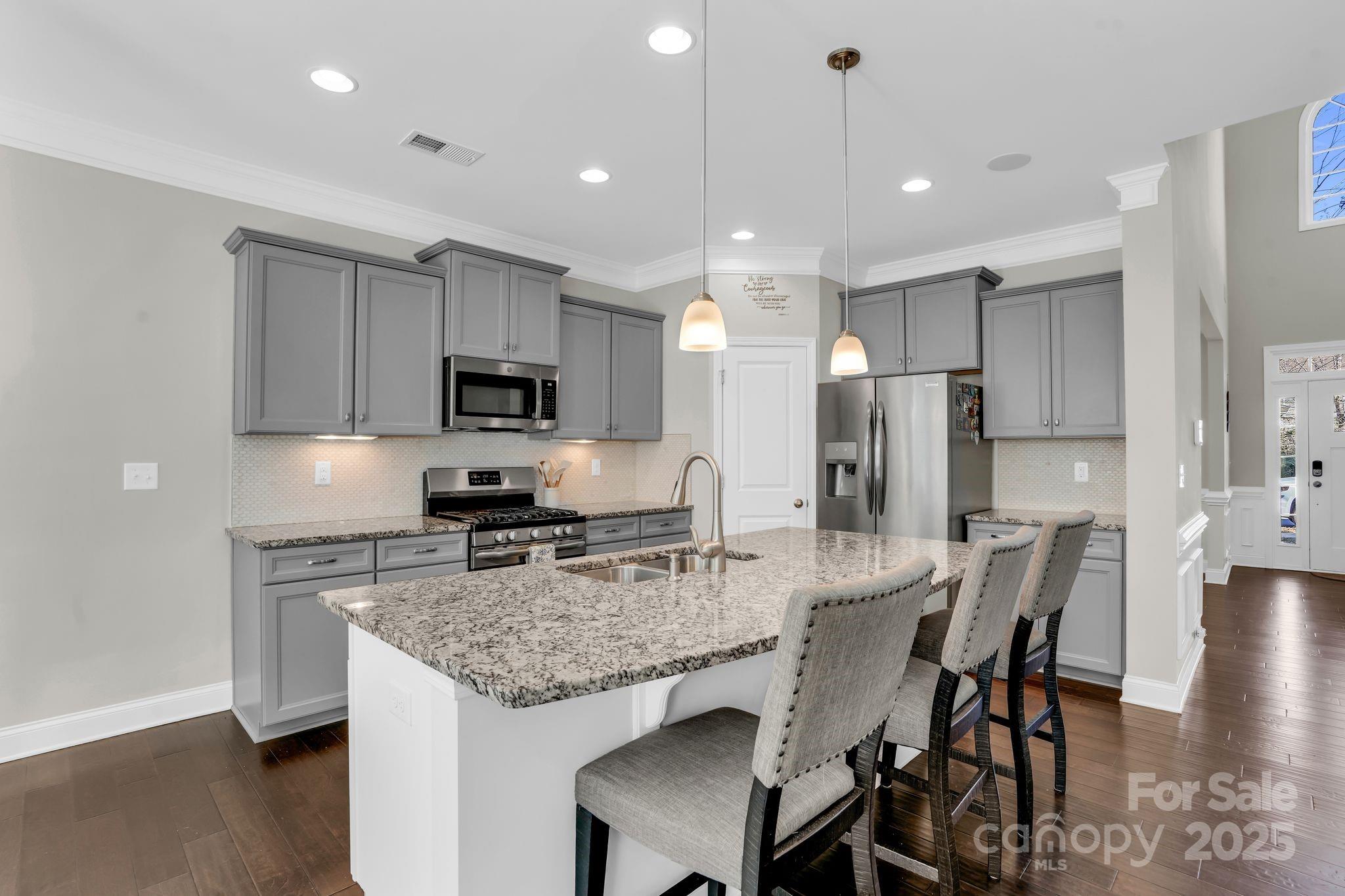 9507 Inverness Bay Road